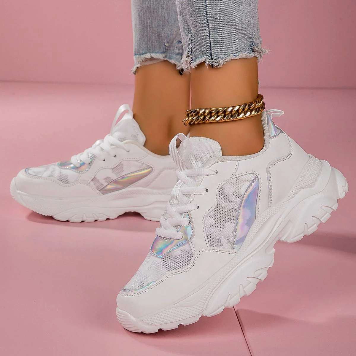 Round Toe Platform Athletic Shoe (2 color options)