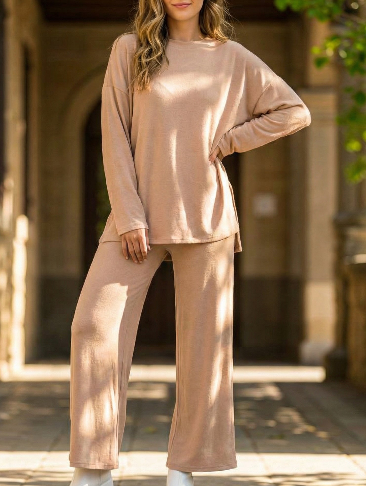 Comfortable round neck loungewear for women_CWSS01452