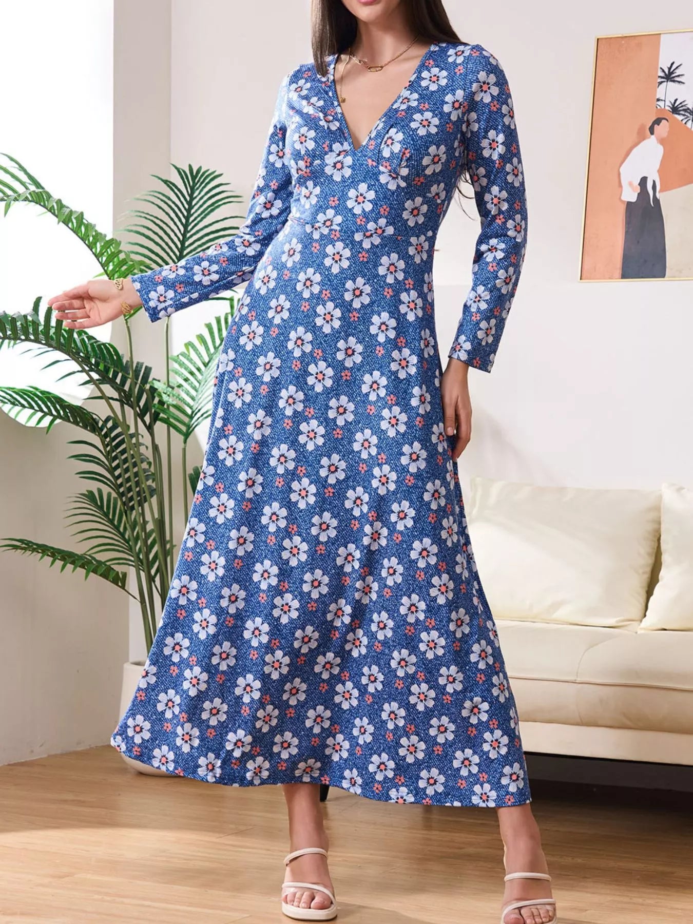 Floral Print V-Neck Long Sleeve Midi Dress