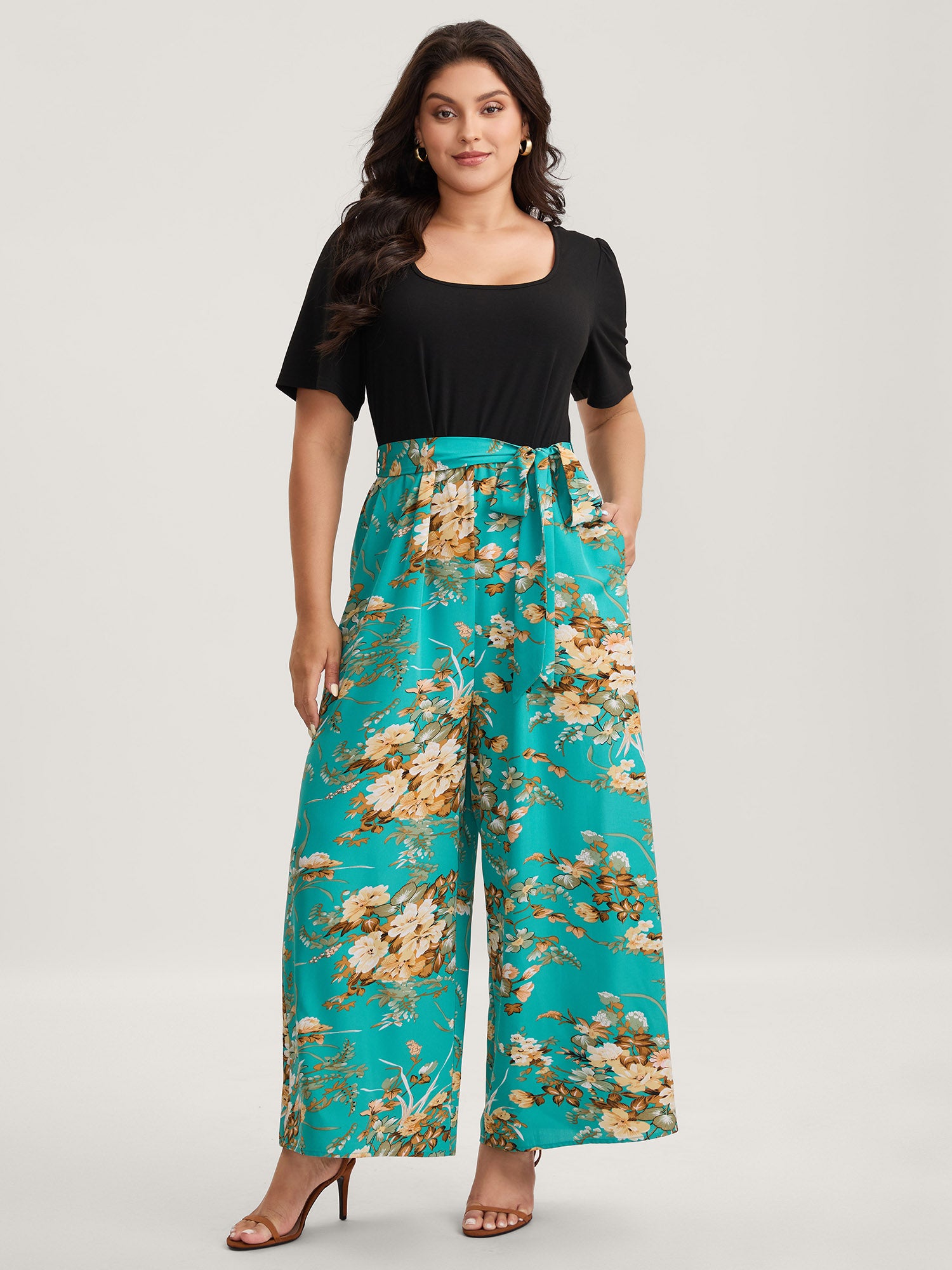 Color Contrast Belted Panel Pockets Jumpsuit