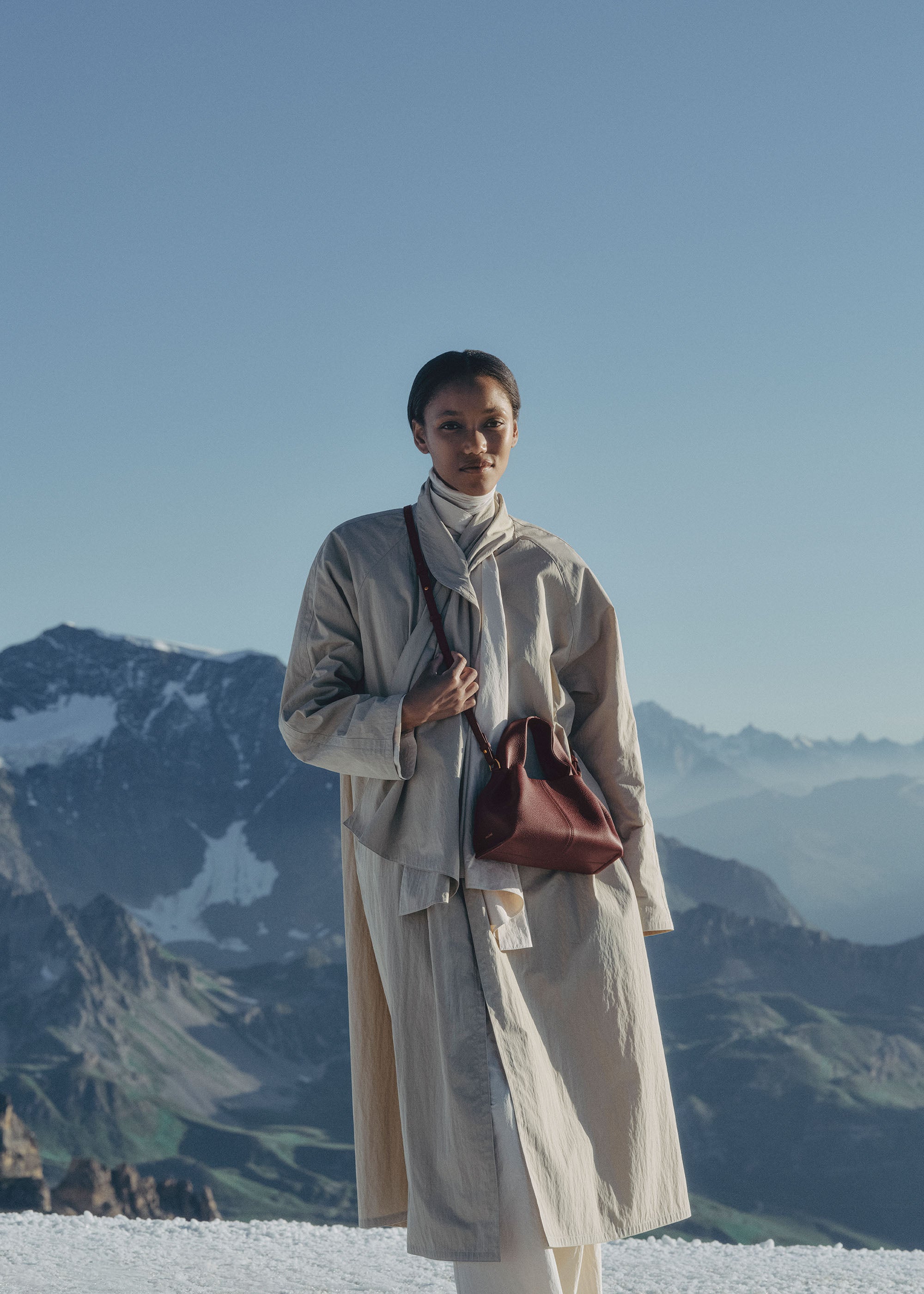 Numéro Neuf Mini - Textured Black Cherry Clearance sale