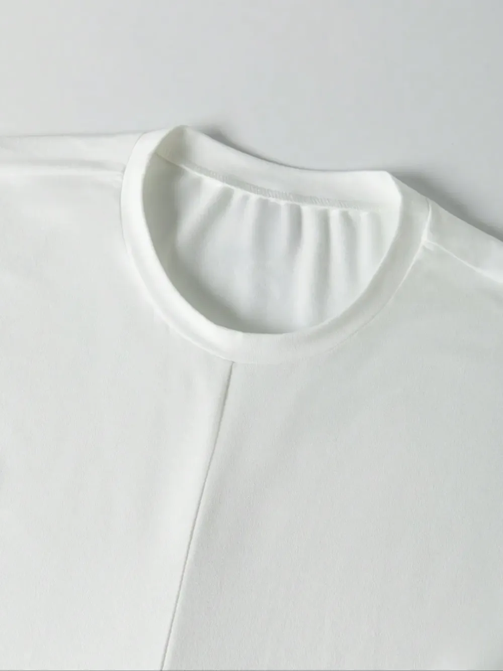 Women's Knitted Round Neck Drop Shoulder Sleeve T-Shirt