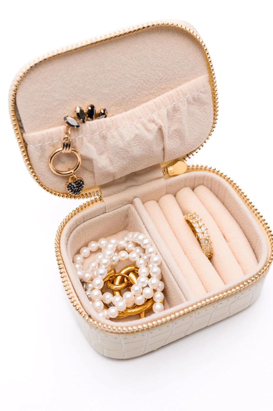 Travel Jewelry Case in Ivory Snakeskin