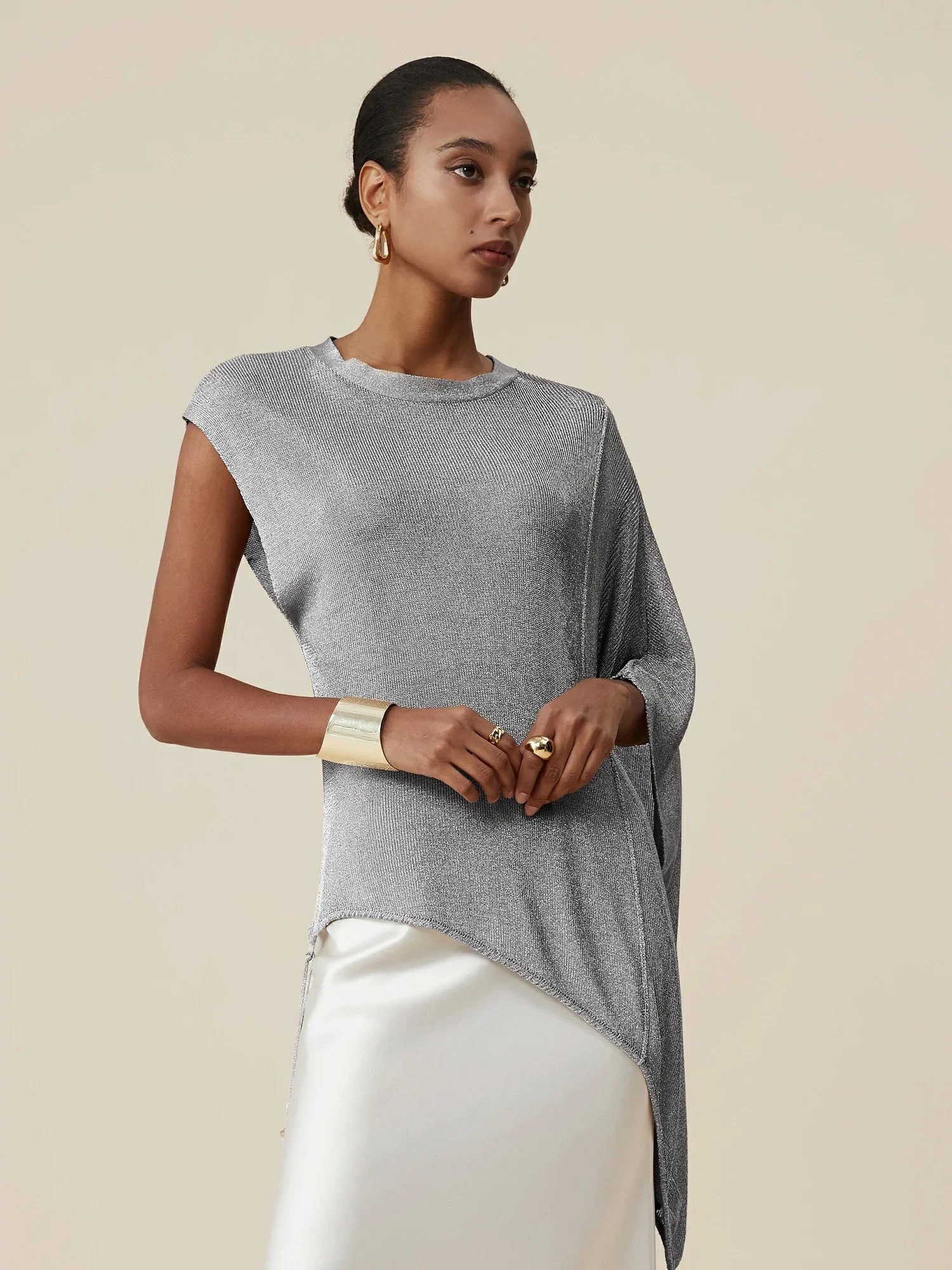 Round Neck Short Sleeve Drawstring Glitter Top