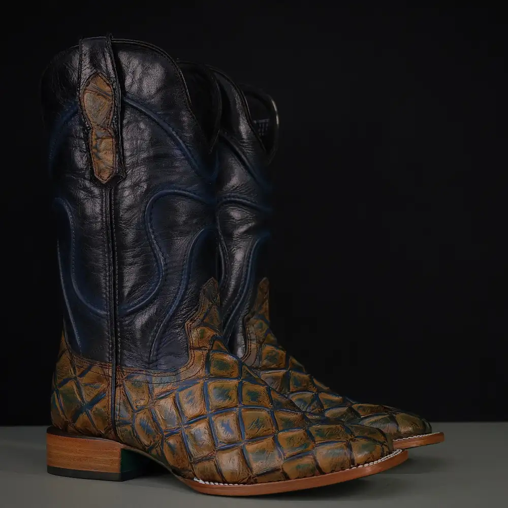 Men’s Honey Pirarucu Leather Boots — Square Toe