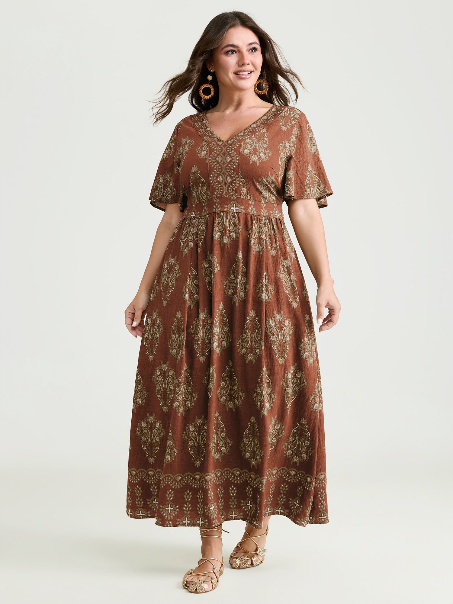 Paisley Print Pockets Shirred Waist Maxi Dress