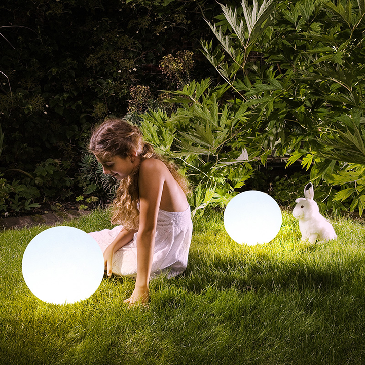 Cordless LED Glowing Ball Light - 16 RGB Color Changing Waterproof Floating Ball Lamp w/Remote