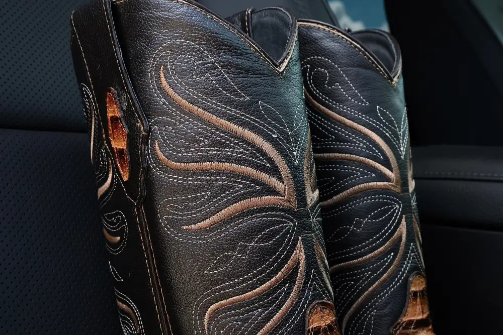 Cognac American Gator Belly-Round Toe