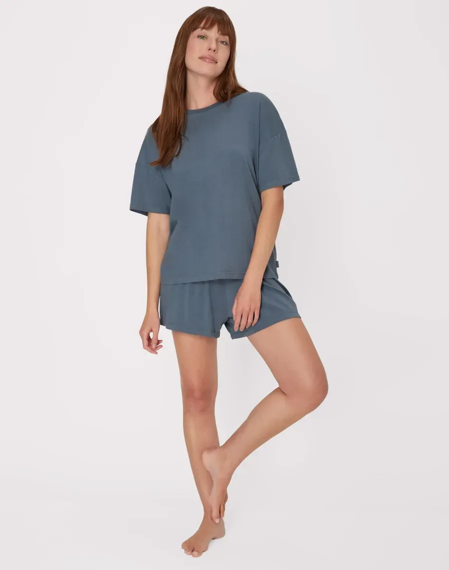 Women’s 2-Piece Lounge Set – Soft Boxy T-Shirt & Sleep Shorts