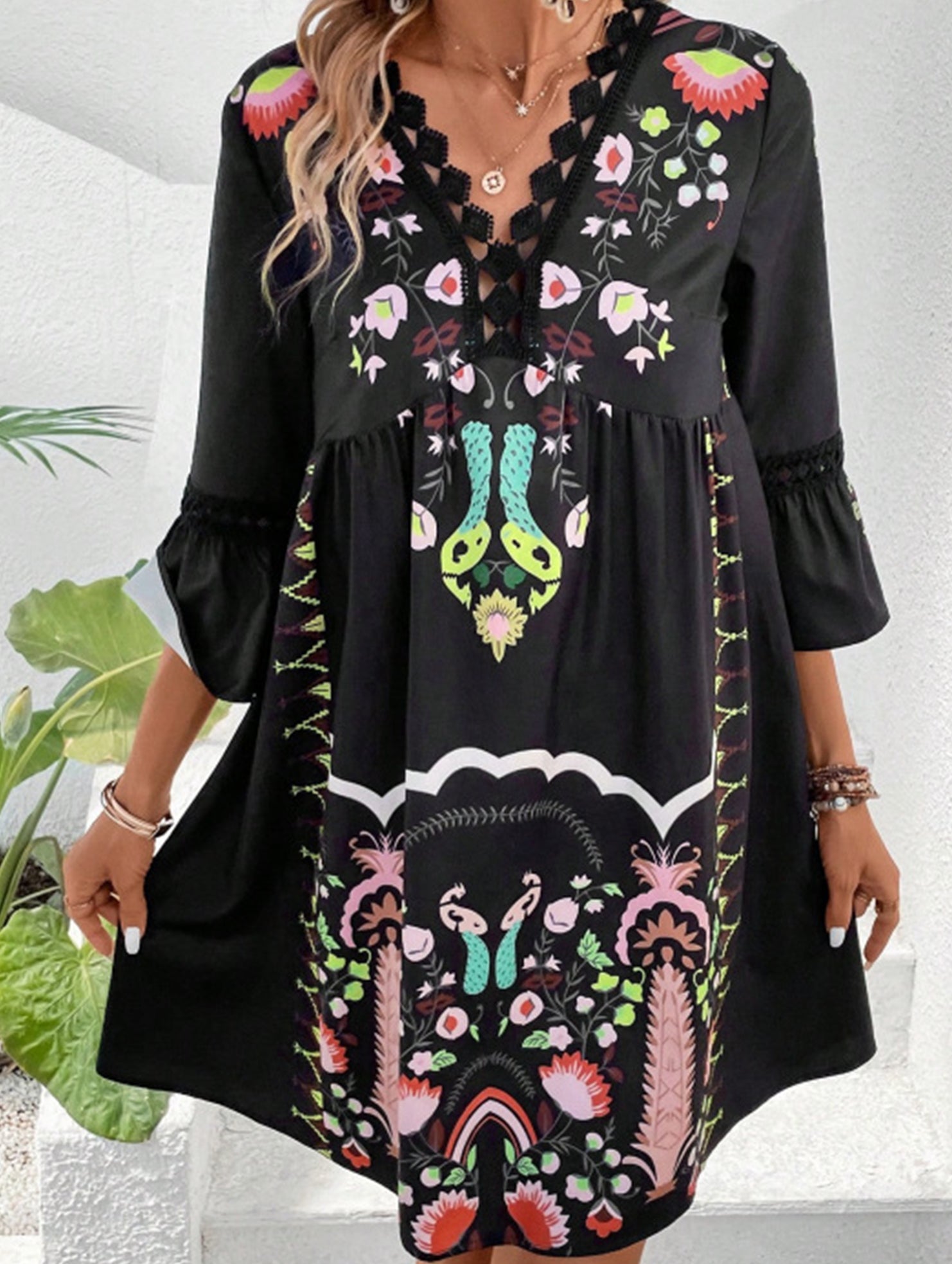 V Neck Lace Patch Print Dress