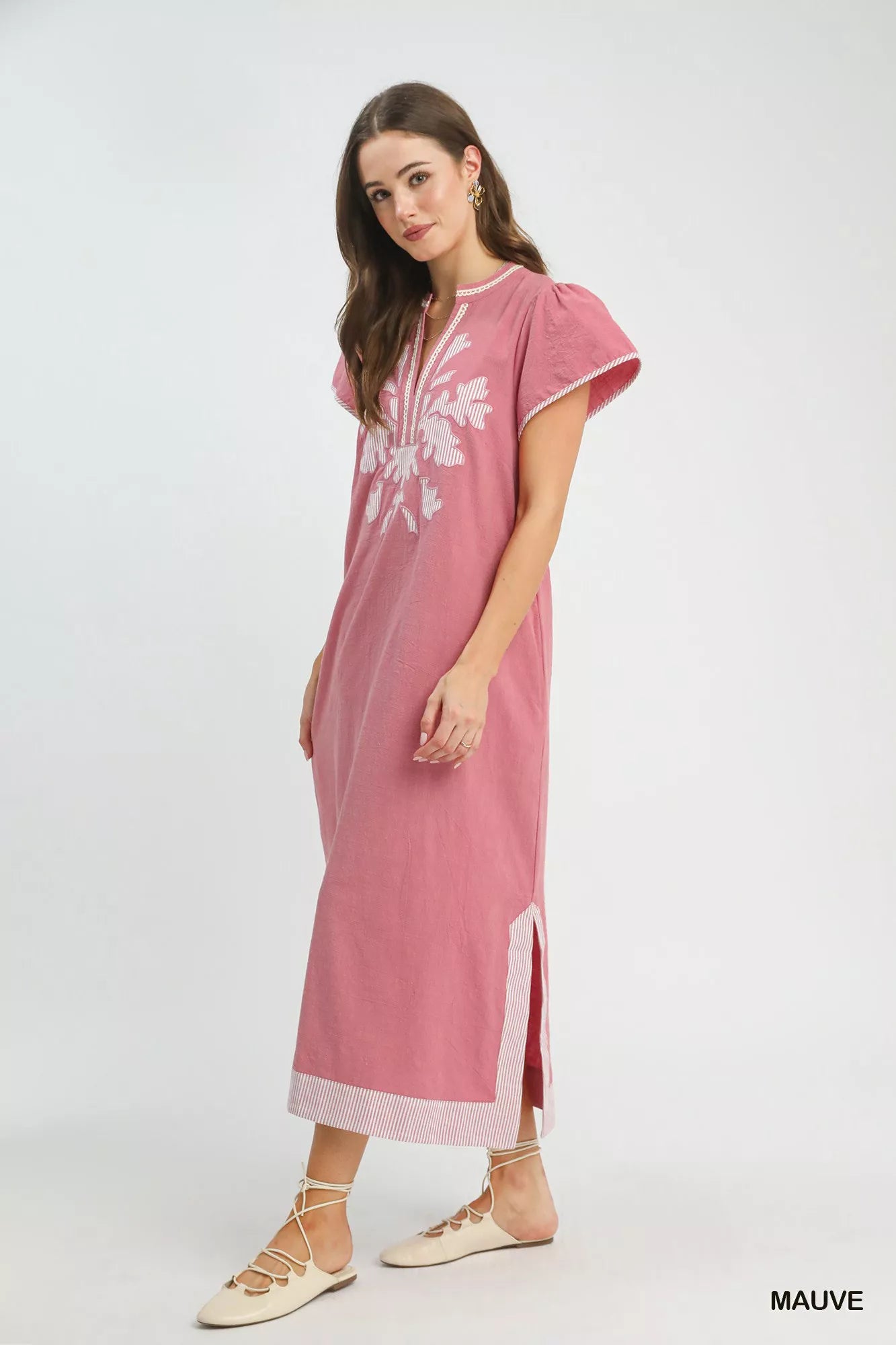 Umgee Embroidered Floral Short Sleeve Midi Dress with Contrast Trim