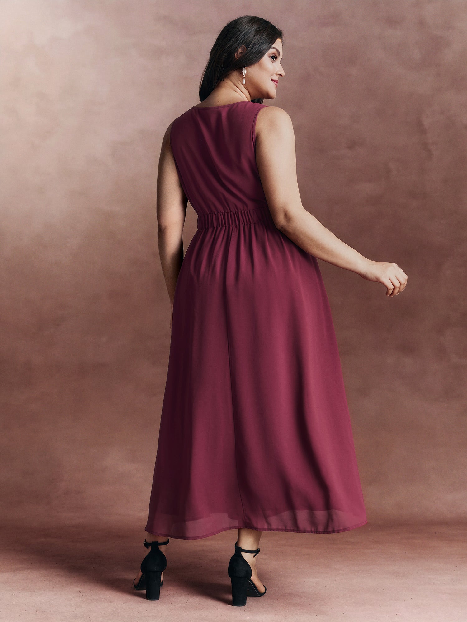 Floral Embroidered V-Neck Sleeveless Maxi Dress