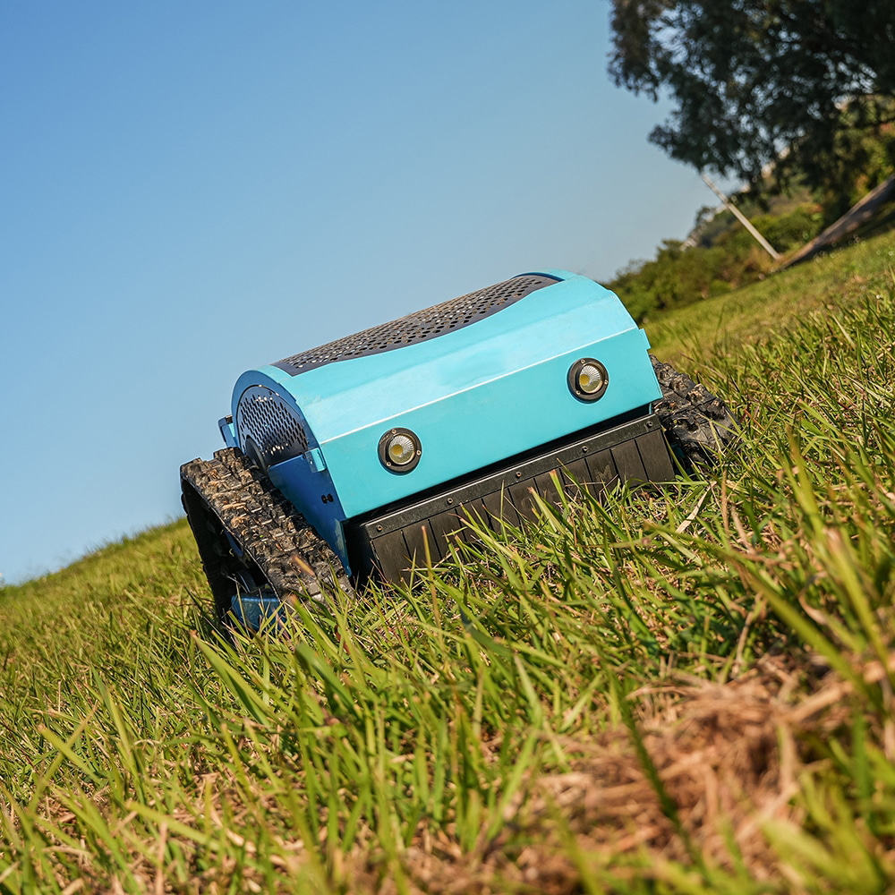 ⚡Clearance Sale🌞THE RC MOWER BUILT FOR EXTREMES