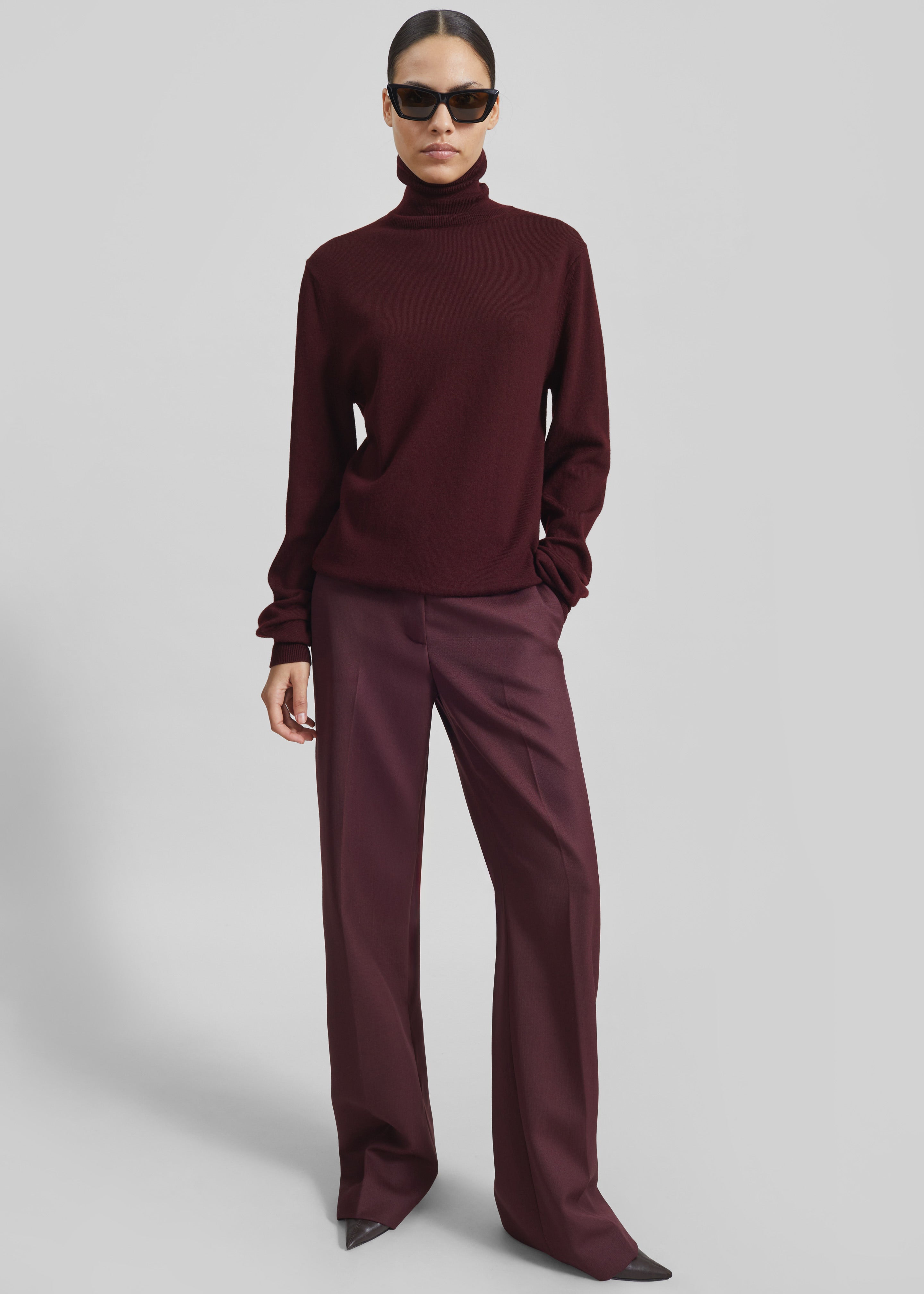 Lenora Wool Straight Trousers - Burgundy