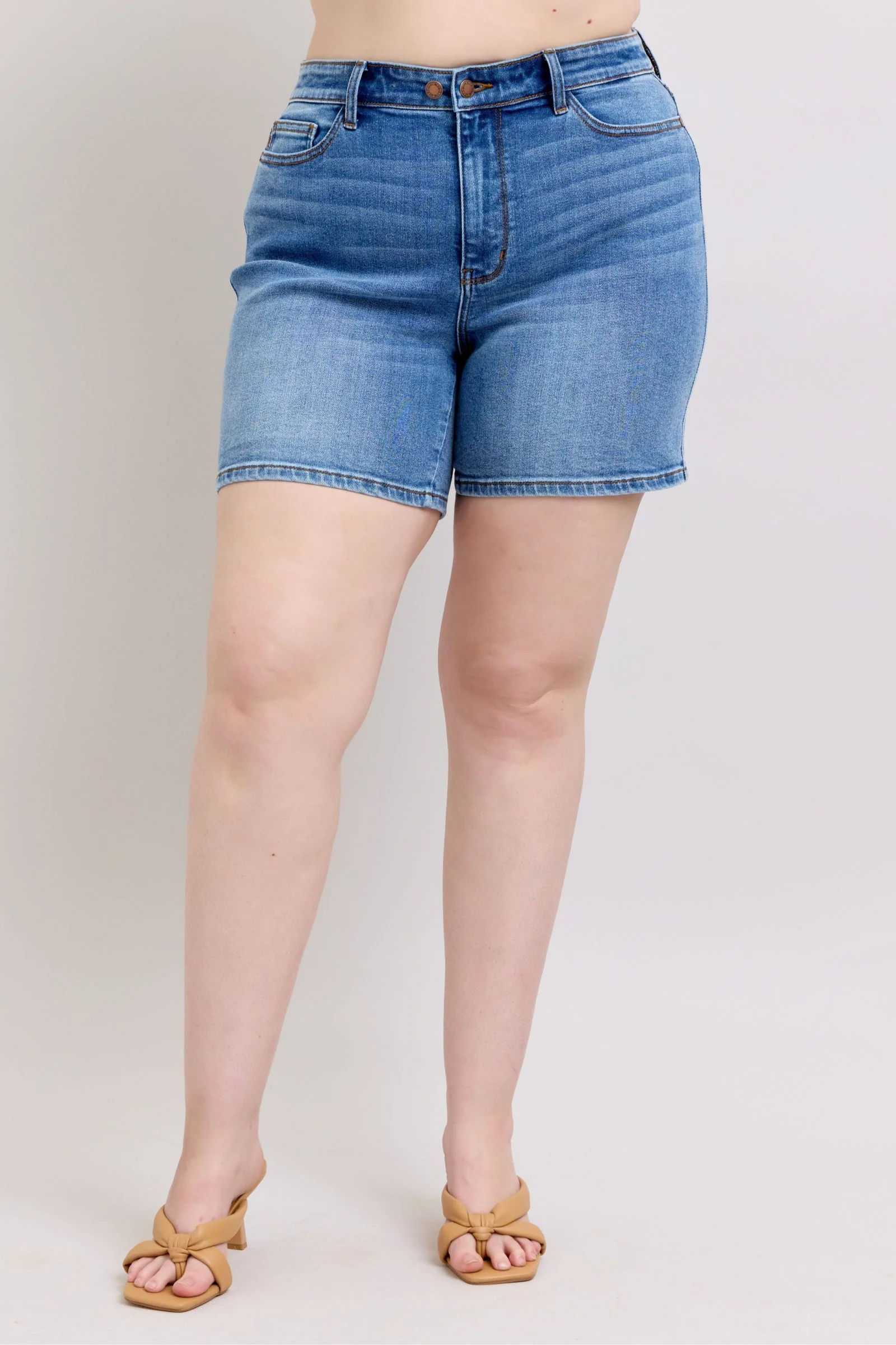 2 Button Denim Shorts with Pockets