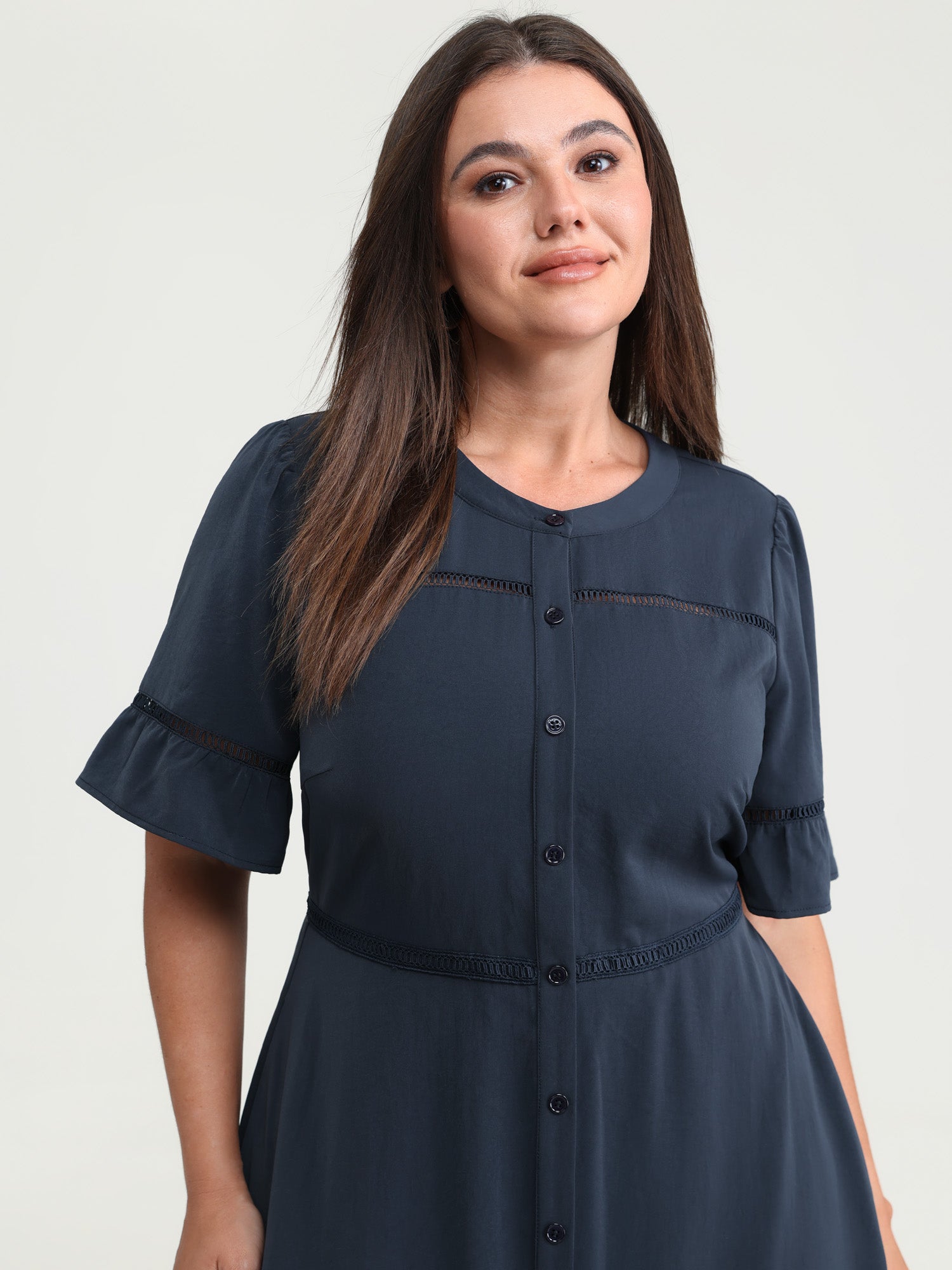 Eyelet Trim Pockets Button-Placket Midi Dress