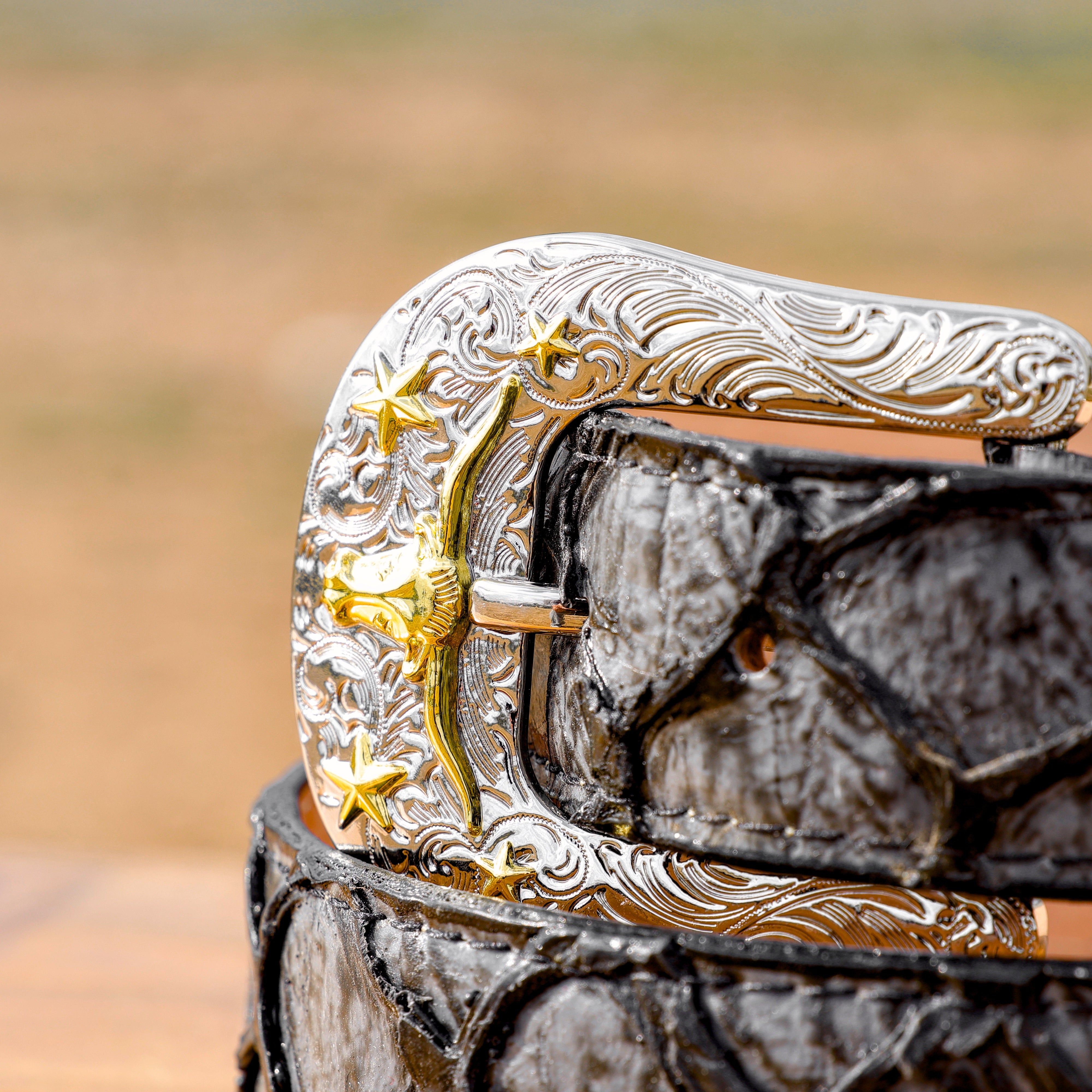 Grey Jumbo Pirarucu Leather Belt