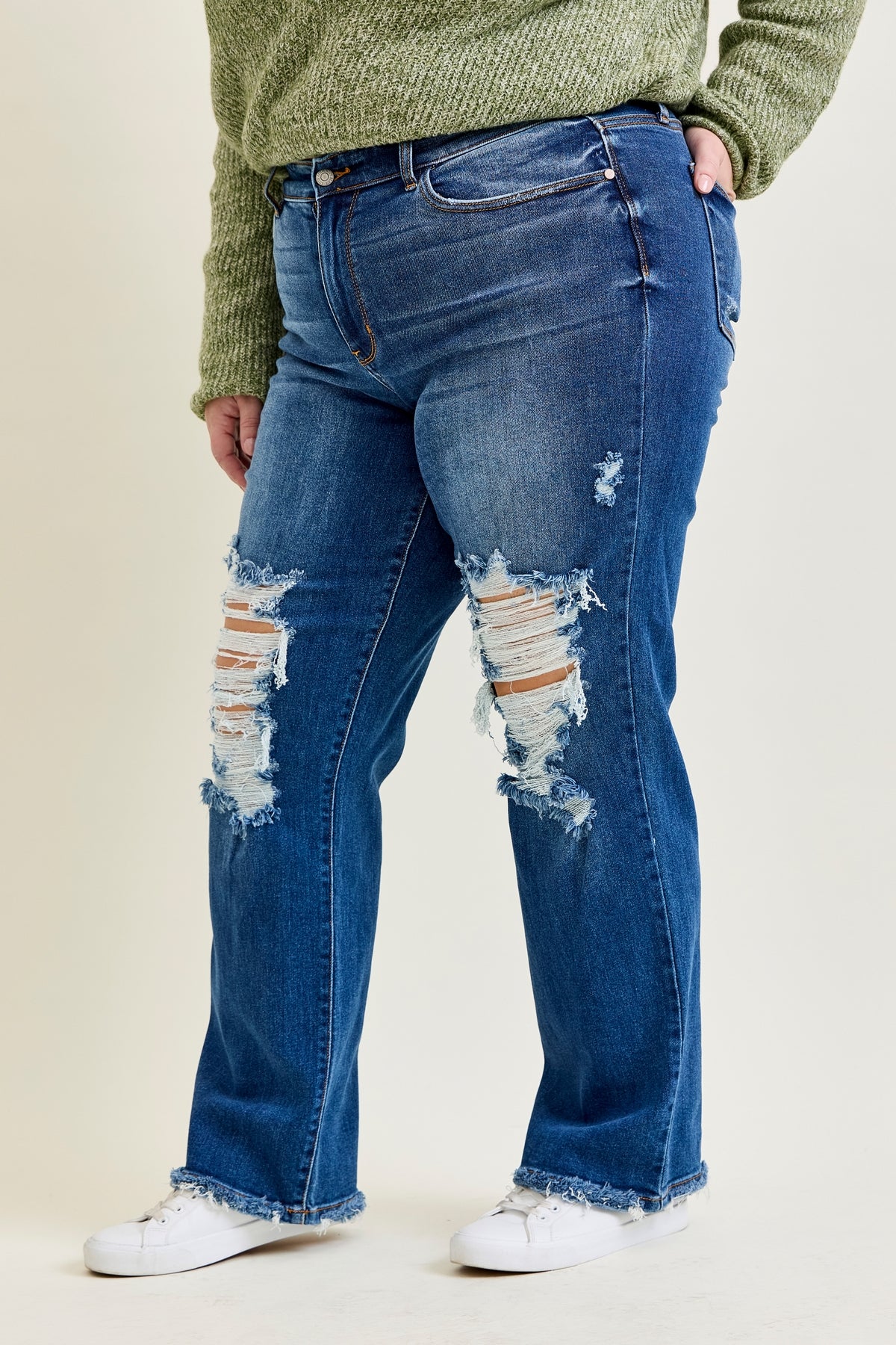 Brett Distressed Dad Jeans - PLUS