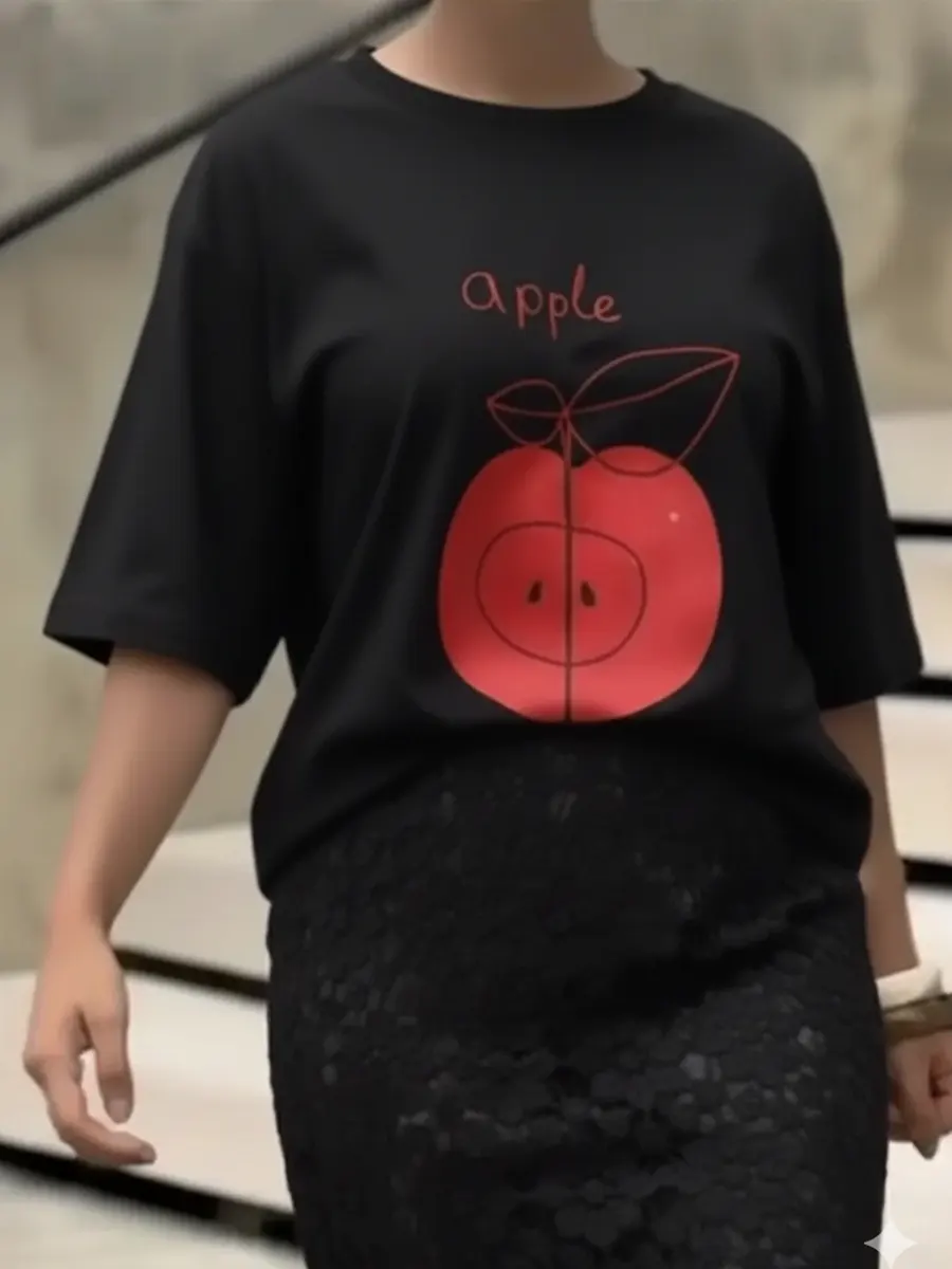 Women's Fashionable Apple Print T-shirt