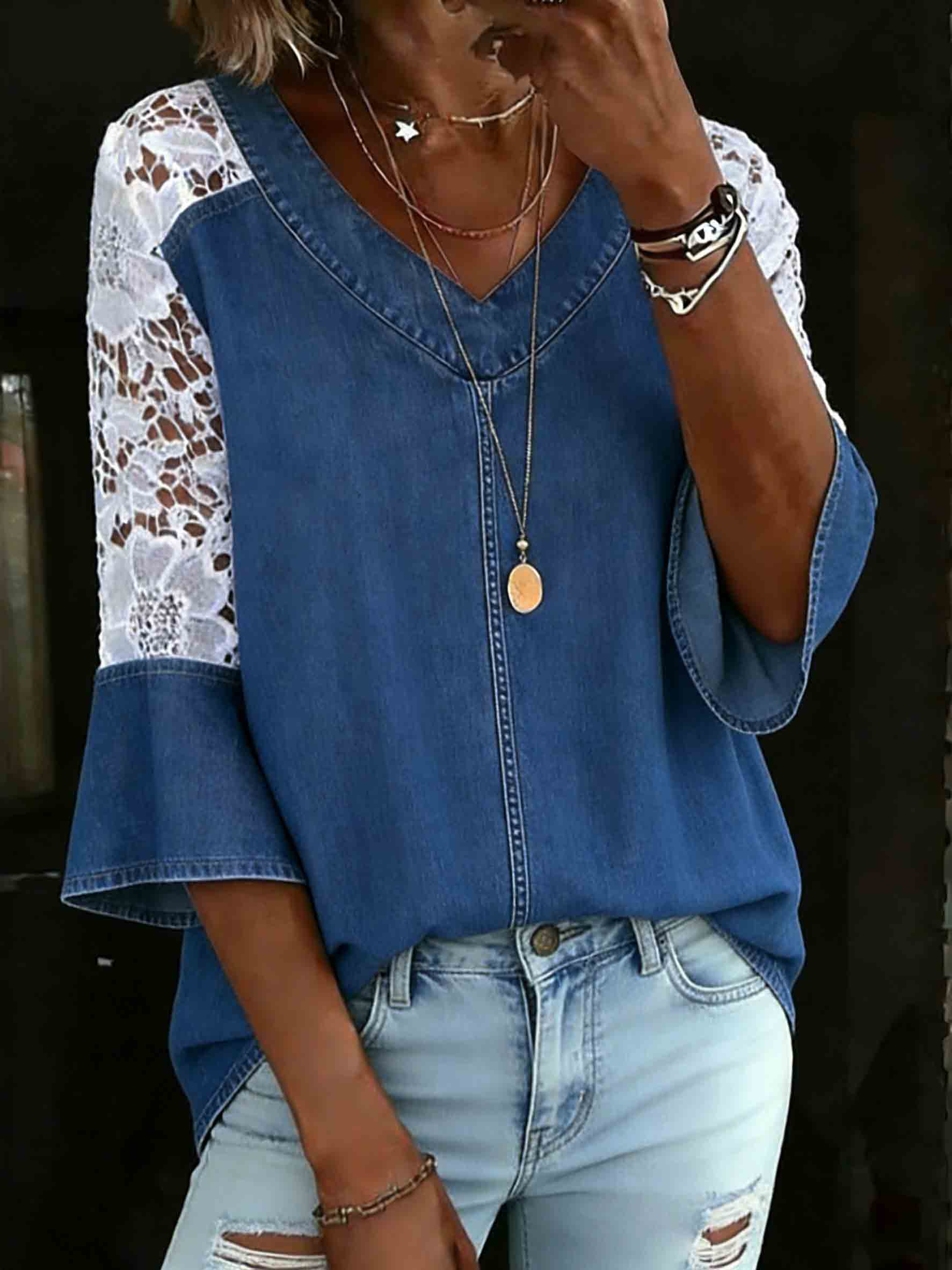 Women‘s Denim V-neck Ruffle-sleeved Shirt White Lace Sleeves
