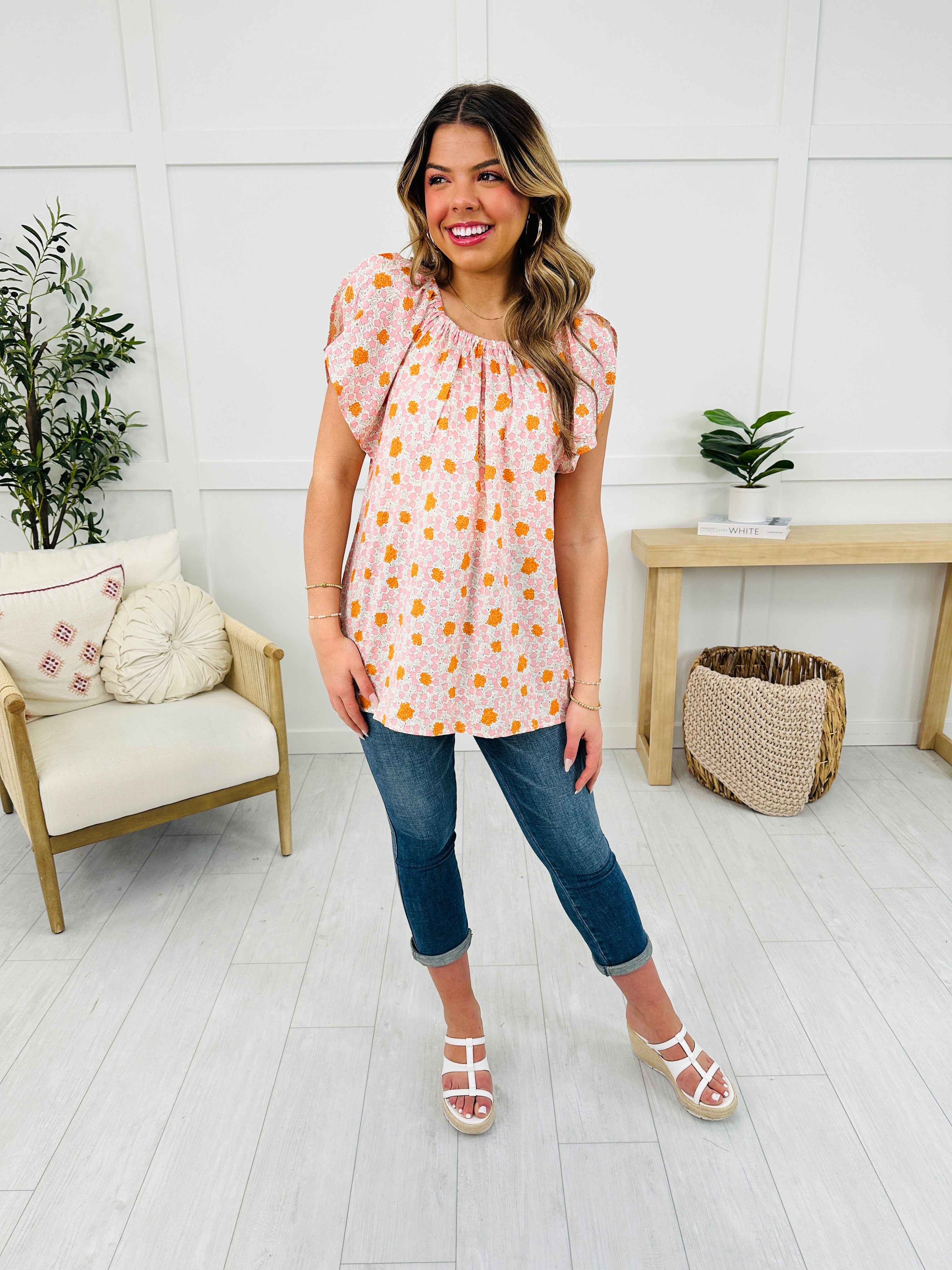 Off The Bloom Top In Pink