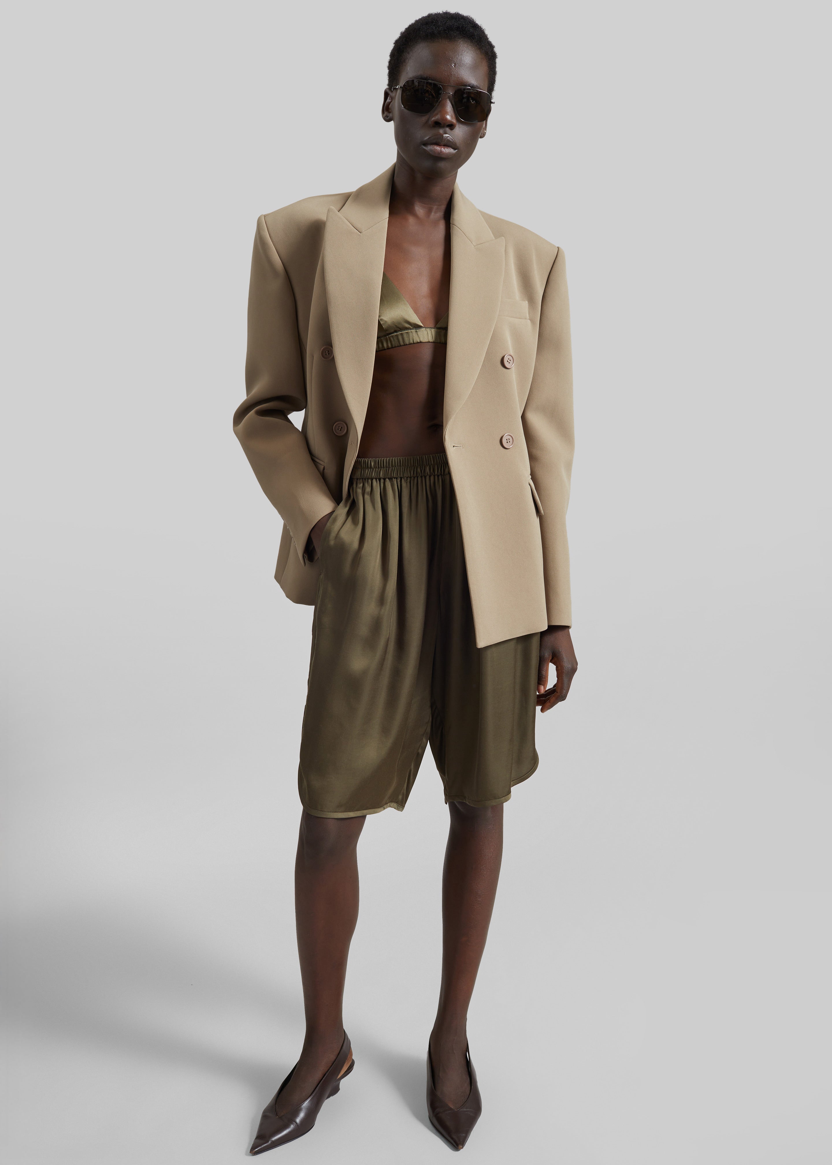 Doyer Cinched Blazer - Beige