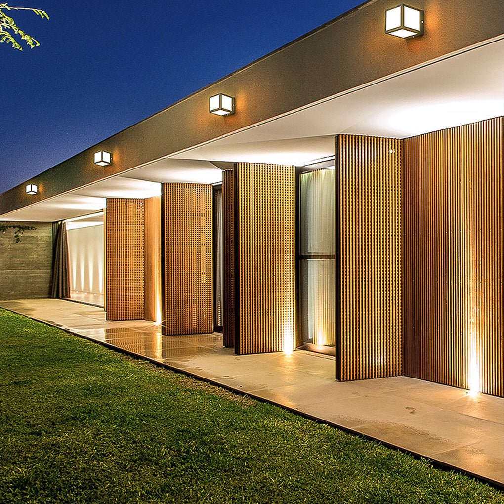 Modern Minimalist Solar Outdoor Waterproof LED Wall Light for Courtyard Balcony Aisle