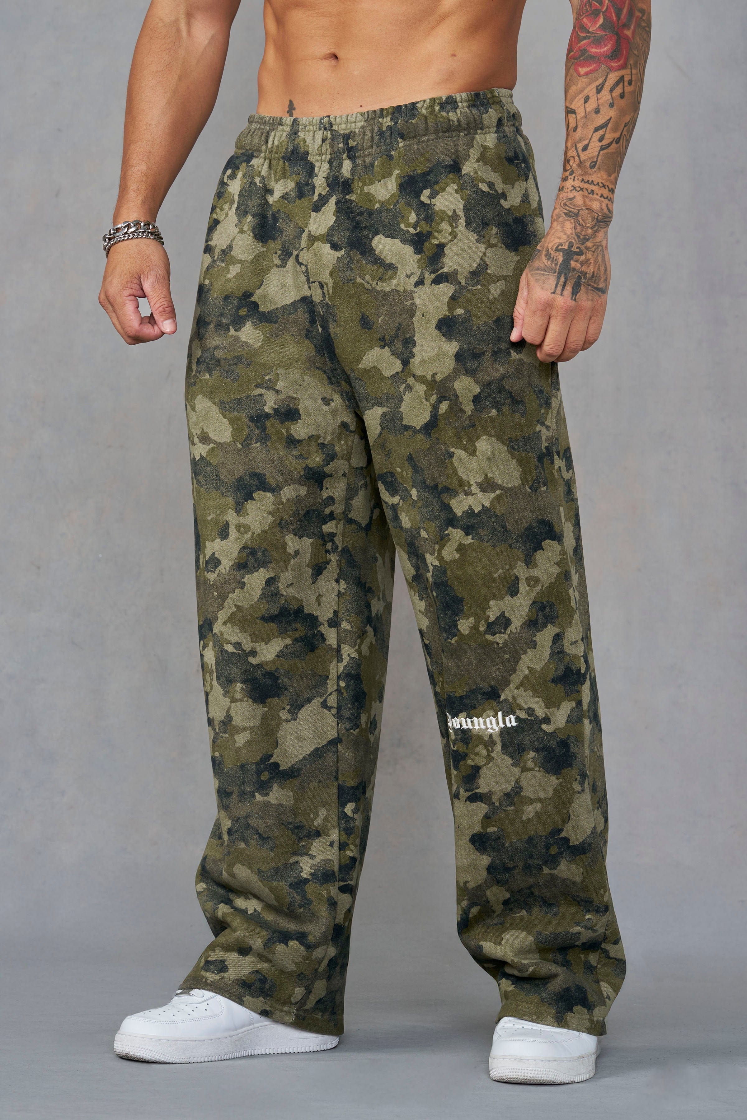 2129 - Core Baggy Sweats