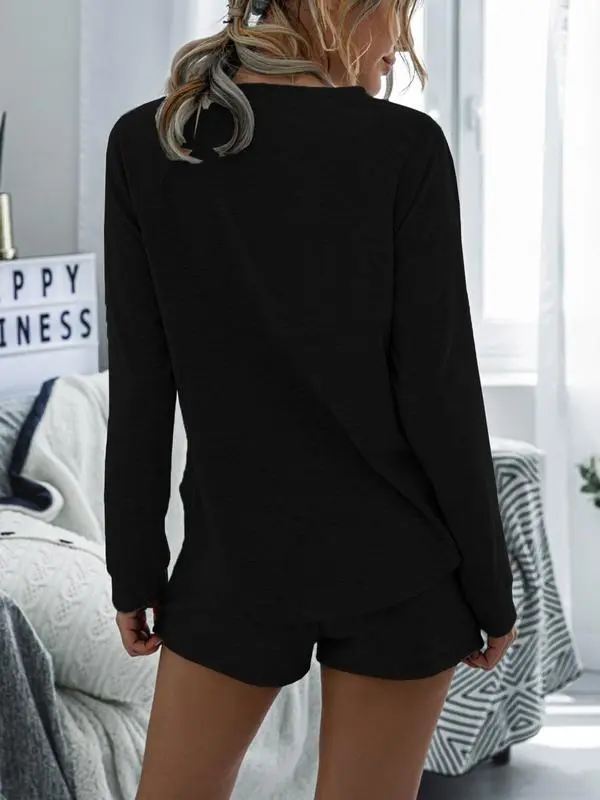 Long Sleeve Round Neck Top & Pocket Shorts Pajamas Set