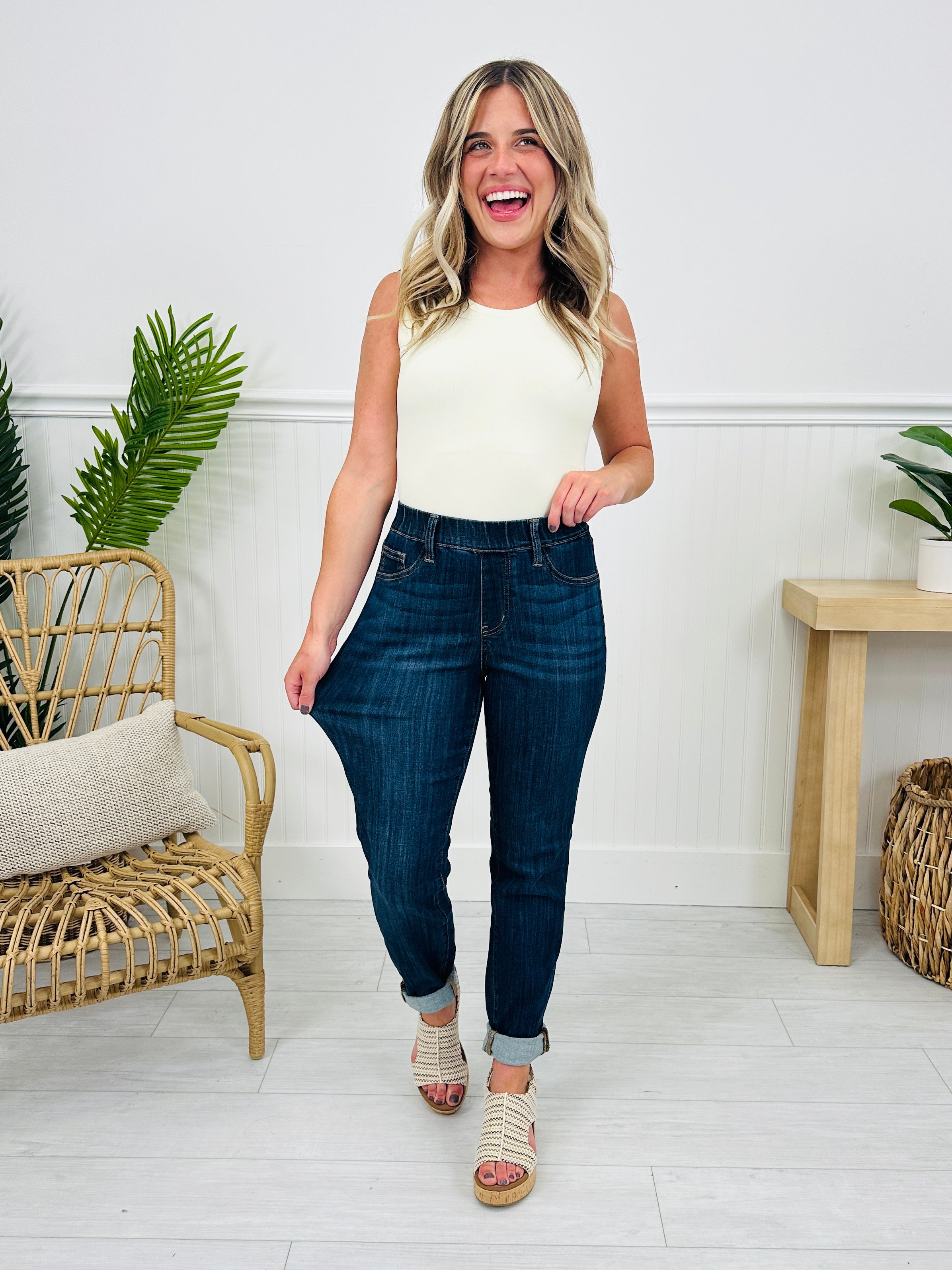 Judy Blue REG/CURVY Pulling Me Back Double Cuff Slim Fit Jeans