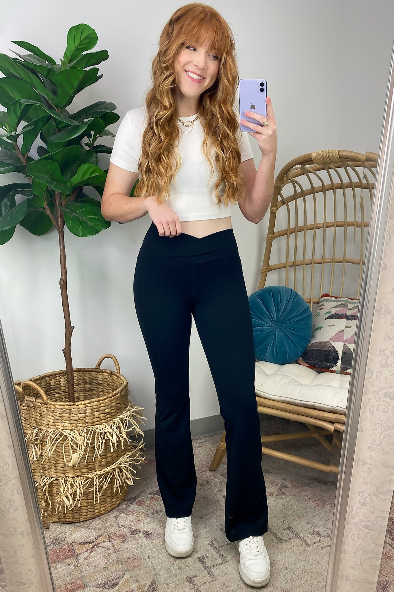 V Waist Flare Leggings