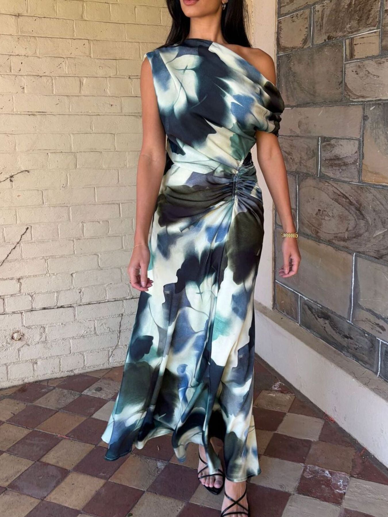 One-Shoulder Floral Print Maxi Dress