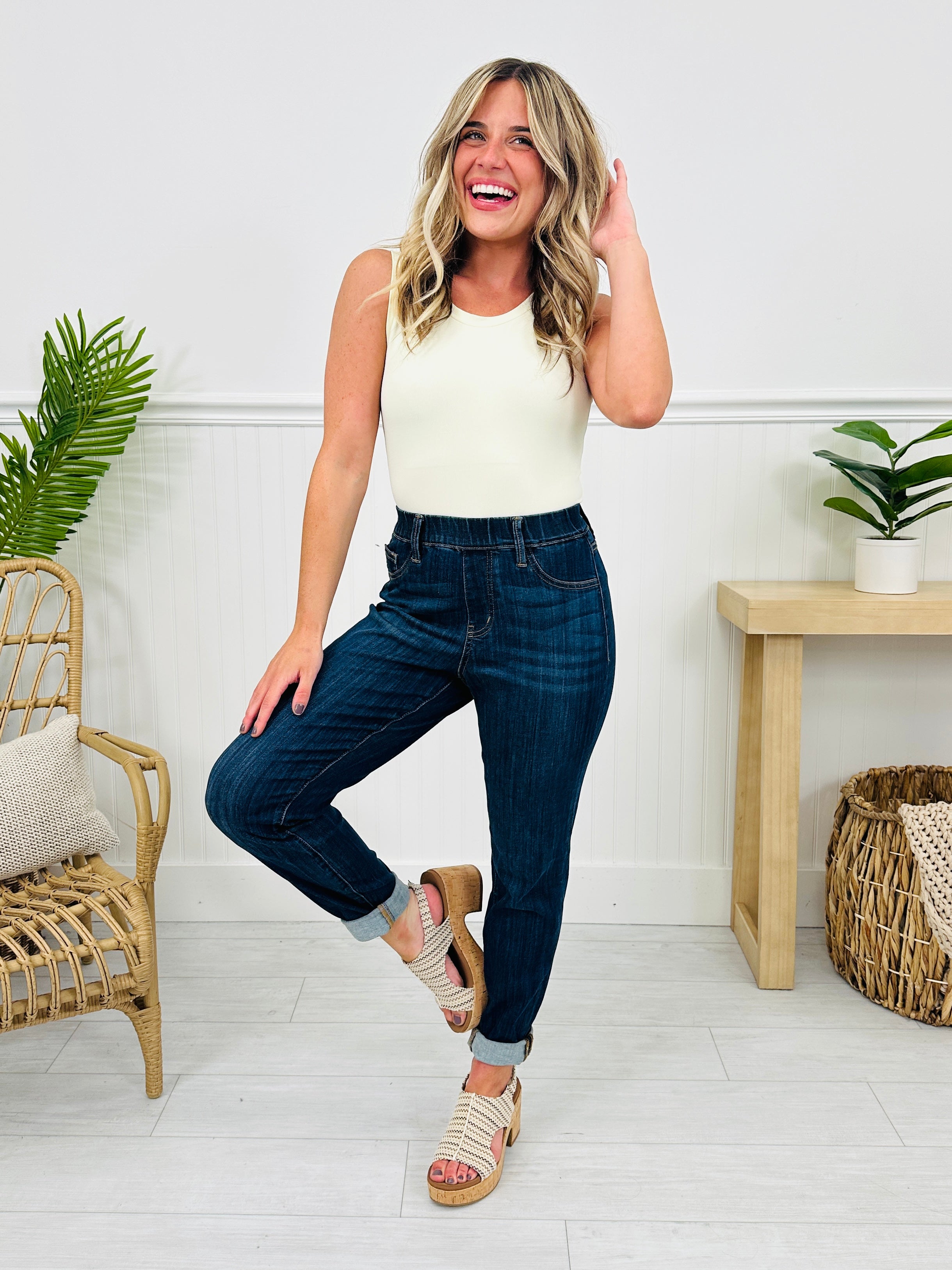 Judy Blue REG/CURVY Pulling Me Back Double Cuff Slim Fit Jeans