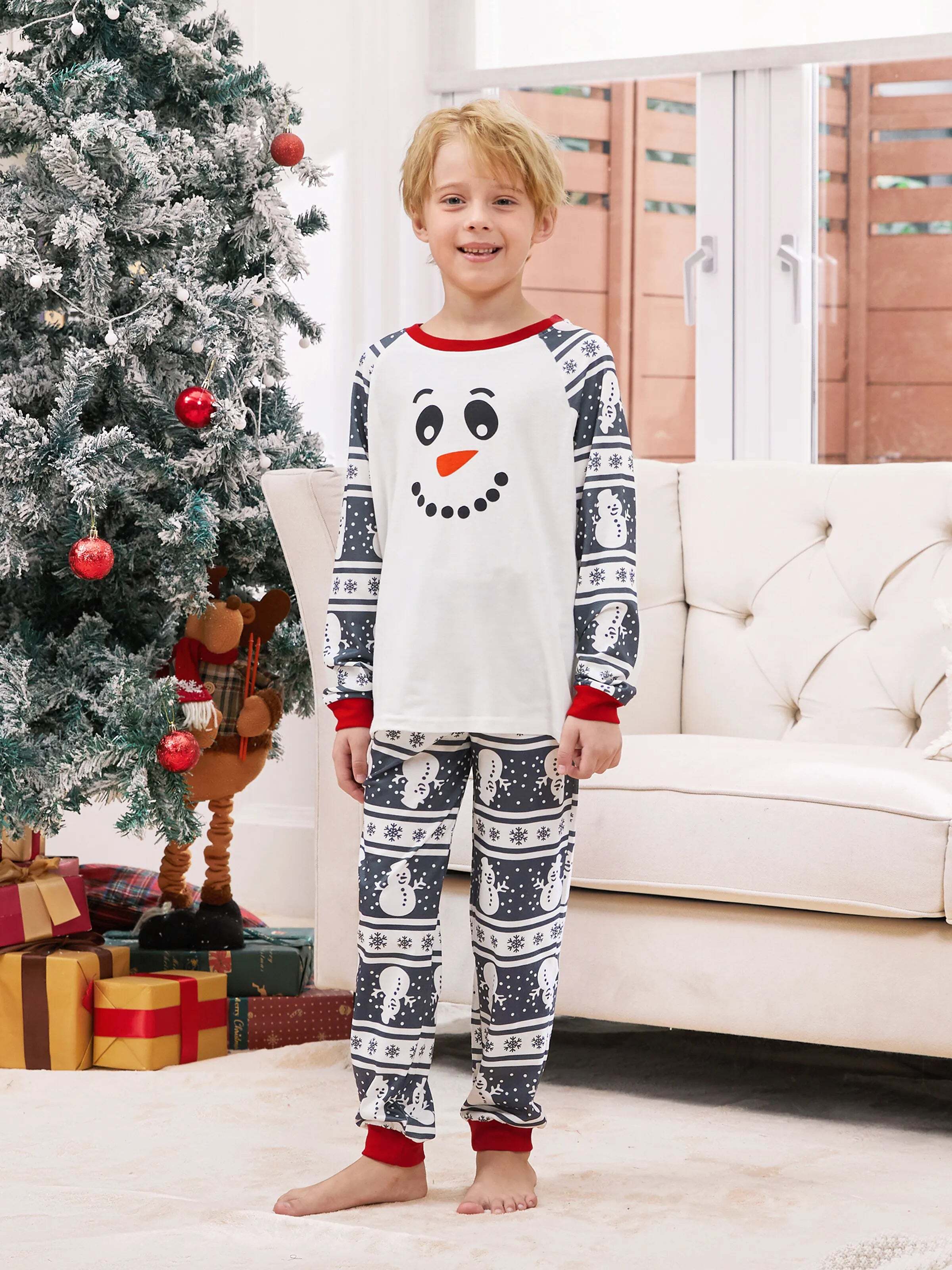 Matching Christmas Pajamas Family Snowman Pattern Long Sleeves PJs Sets Christmas Socks Dark Grey