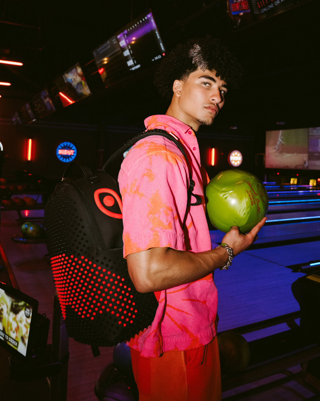 MADNESS SHARK DLXV BACKPACK