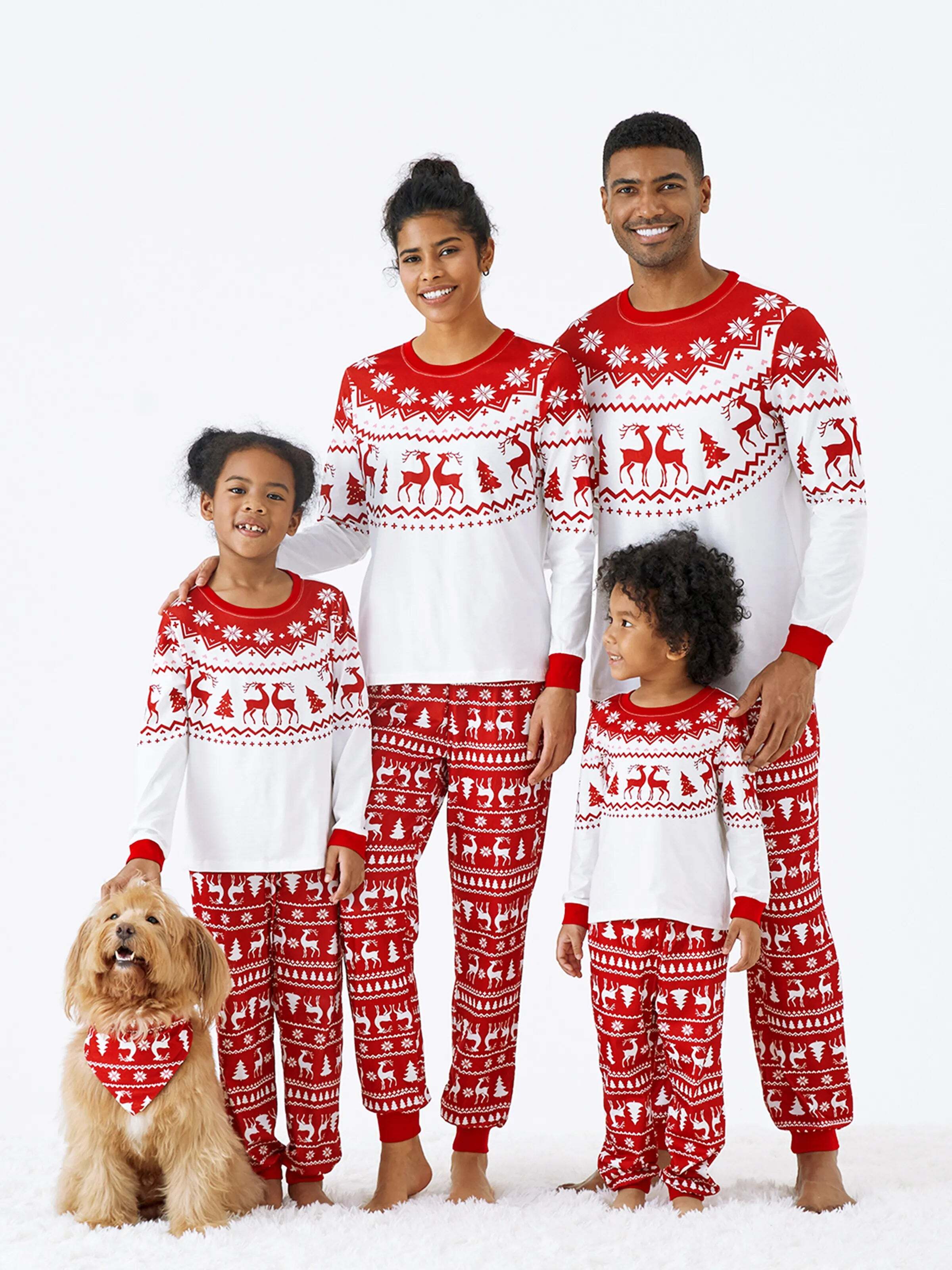 Christmas Reindeer and Snowflake Print Family Matching Pajamas Sets with Christmas Socks Red