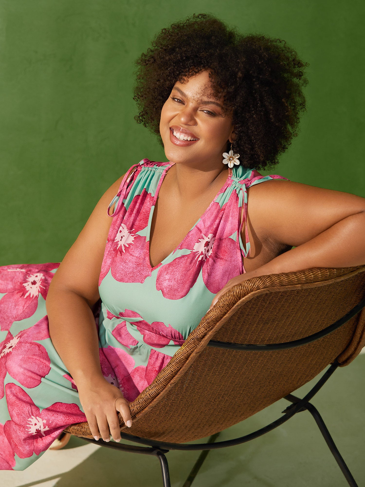 Floral Print V-Neck Tied Midi Dress