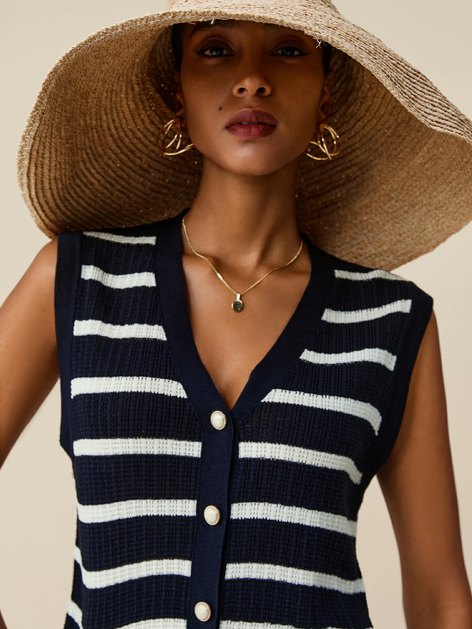 Lyocell & Linen V-Neck Sleeveless Striped Knitted Vest