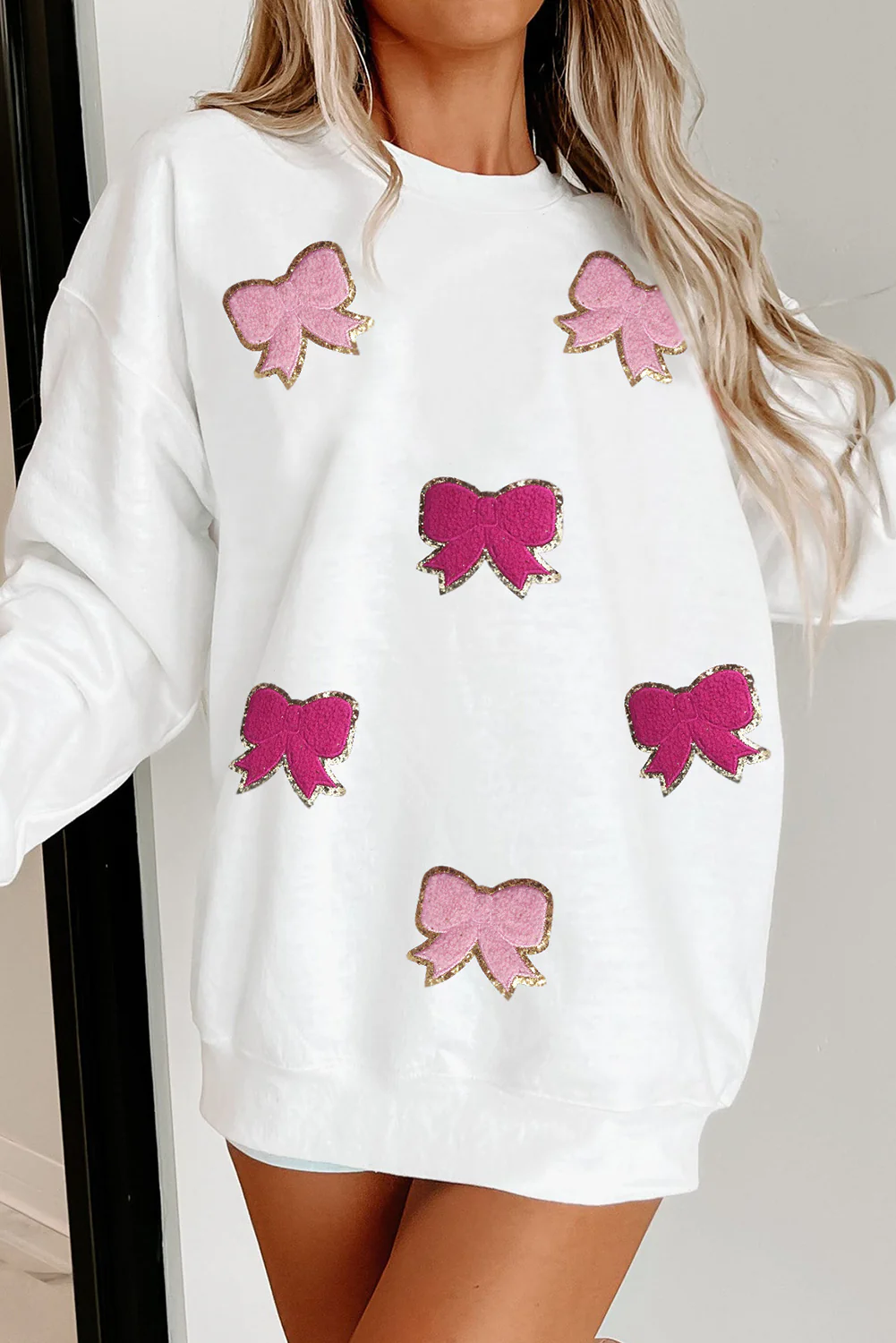 Chenille Bowknot Graphic Drop Shoulder Baggy Sweatshirt