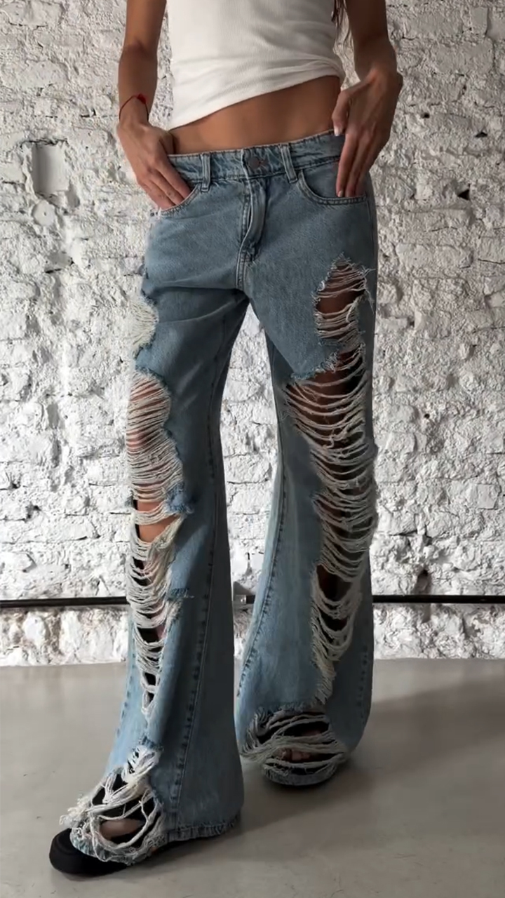 Women Ripped Casual Jeans