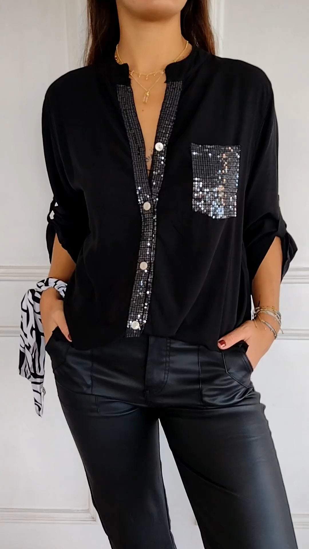 Women V-neck Sequin Mid-sleeve Casual Top