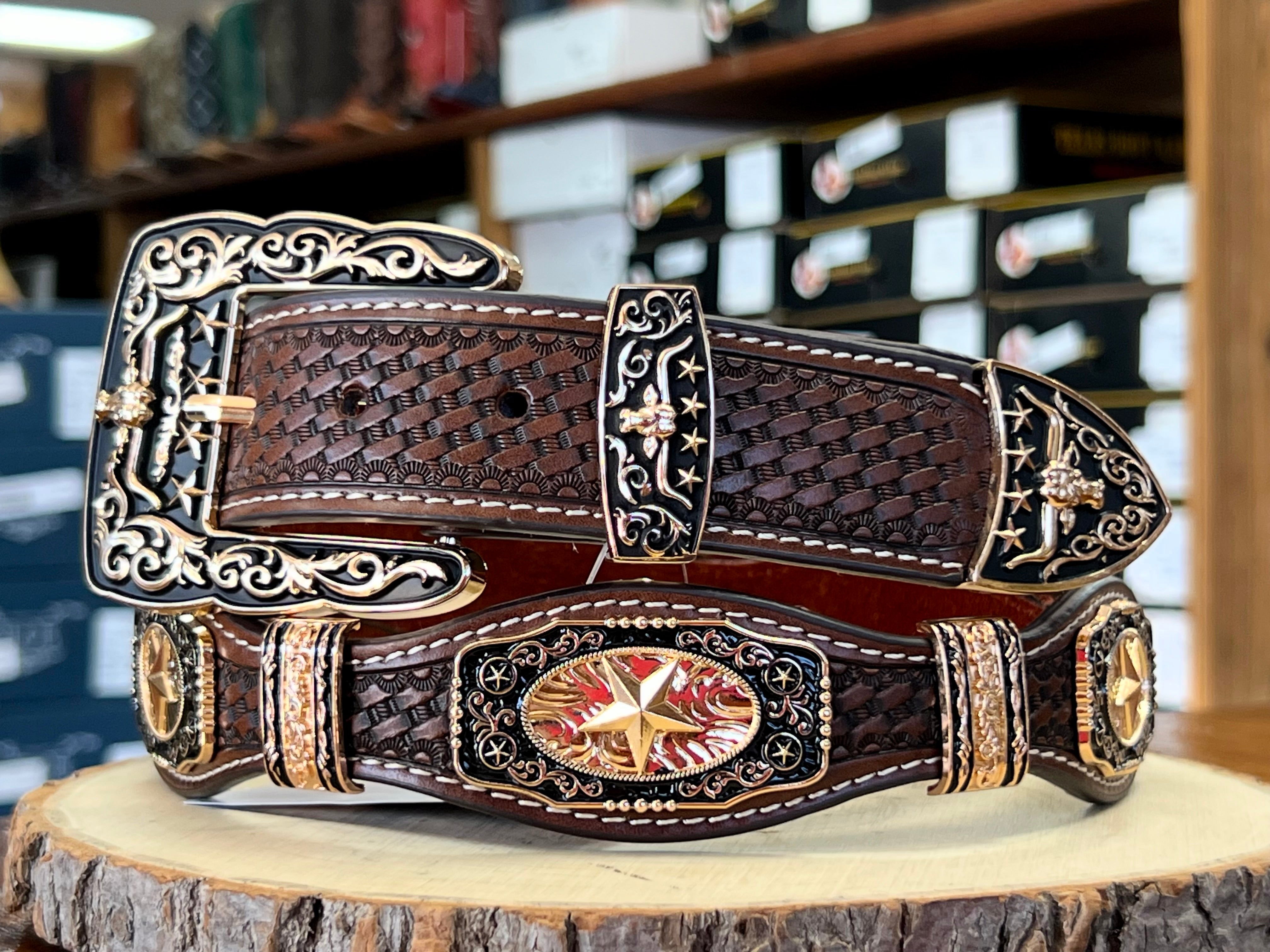 Men’s Brown Leather Belt With Star Concho