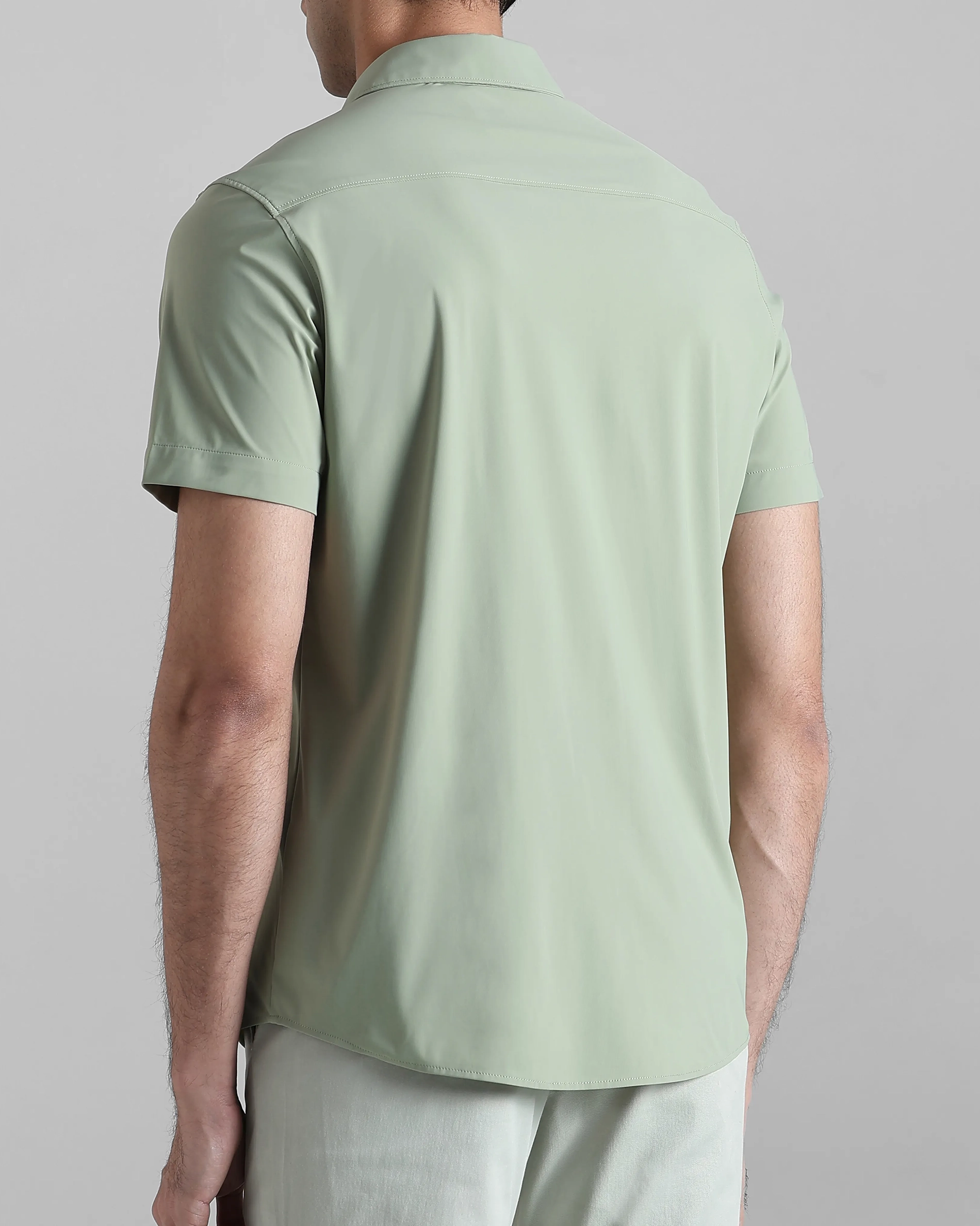 Leisure Simple Slim-Fit Breathable Sage Shirt