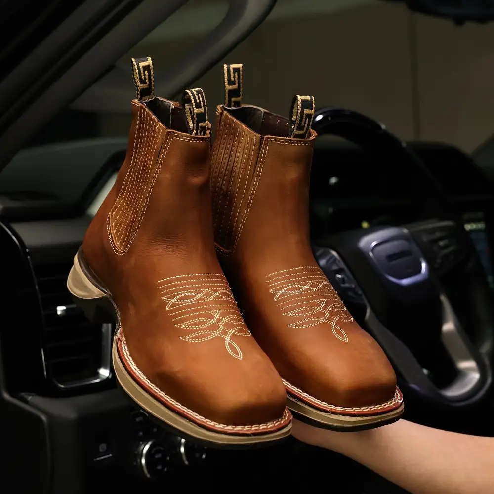Tan Leather Botin With Lightweight Soles - Square Toe