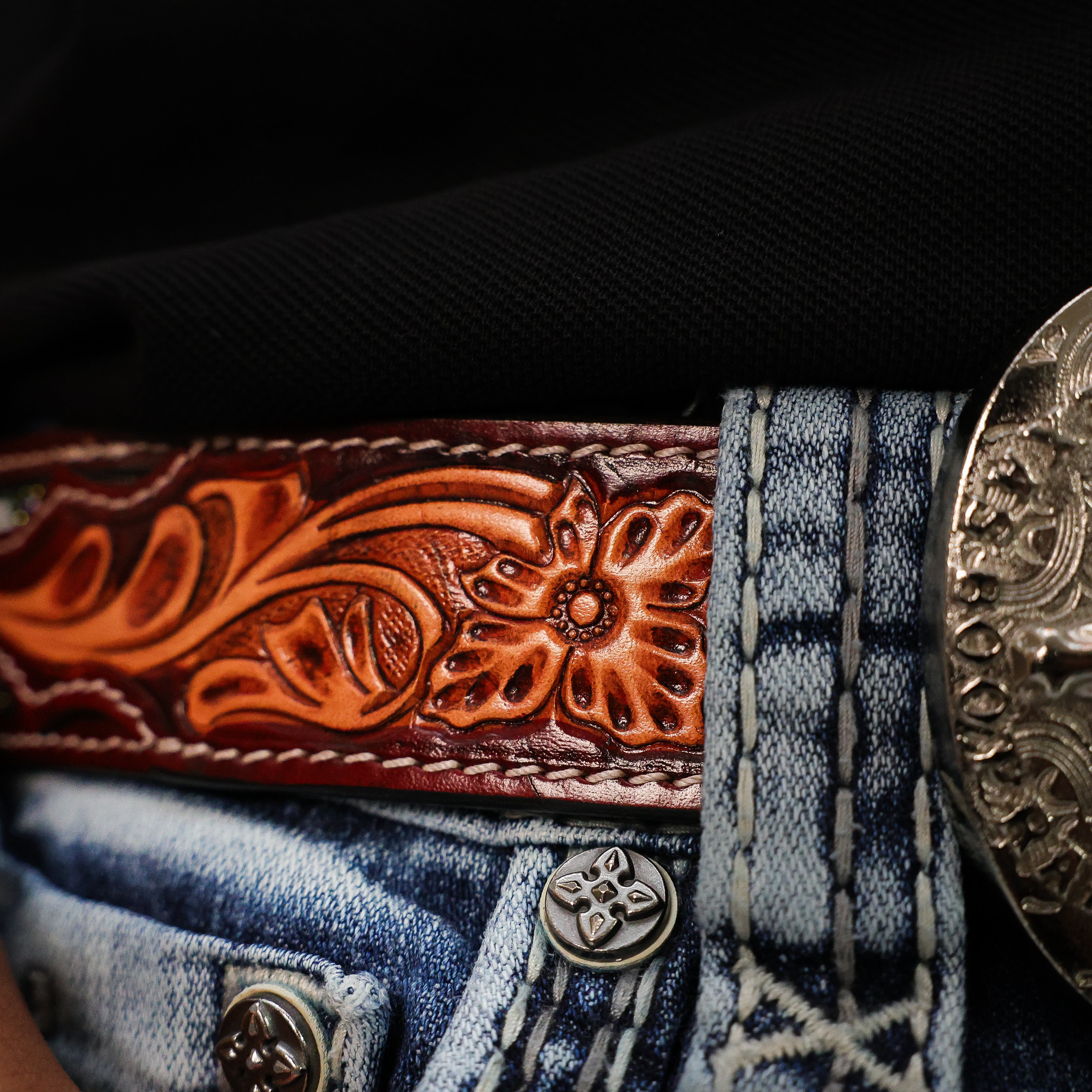 Hand-Tooled Artesanal Beaded Leather Belt
