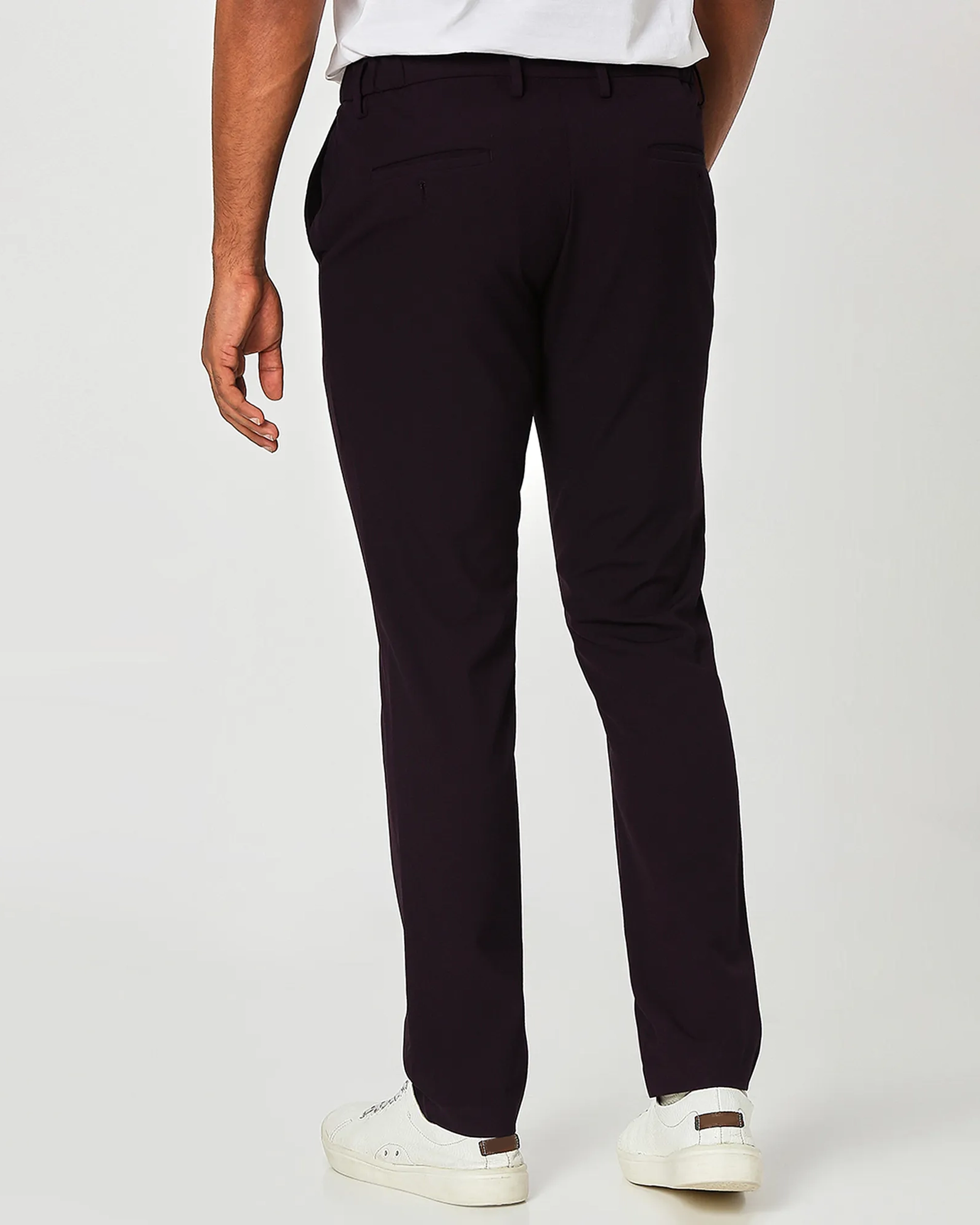 Classic Versatile Slim-Fit Straight-Leg  Maroon Trousers