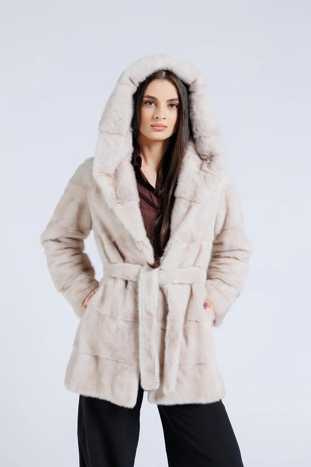 Haină din Blană Naturală de Vizon, cu Glugă Cobra, Cordon din Blană, Femei, Pearl 197