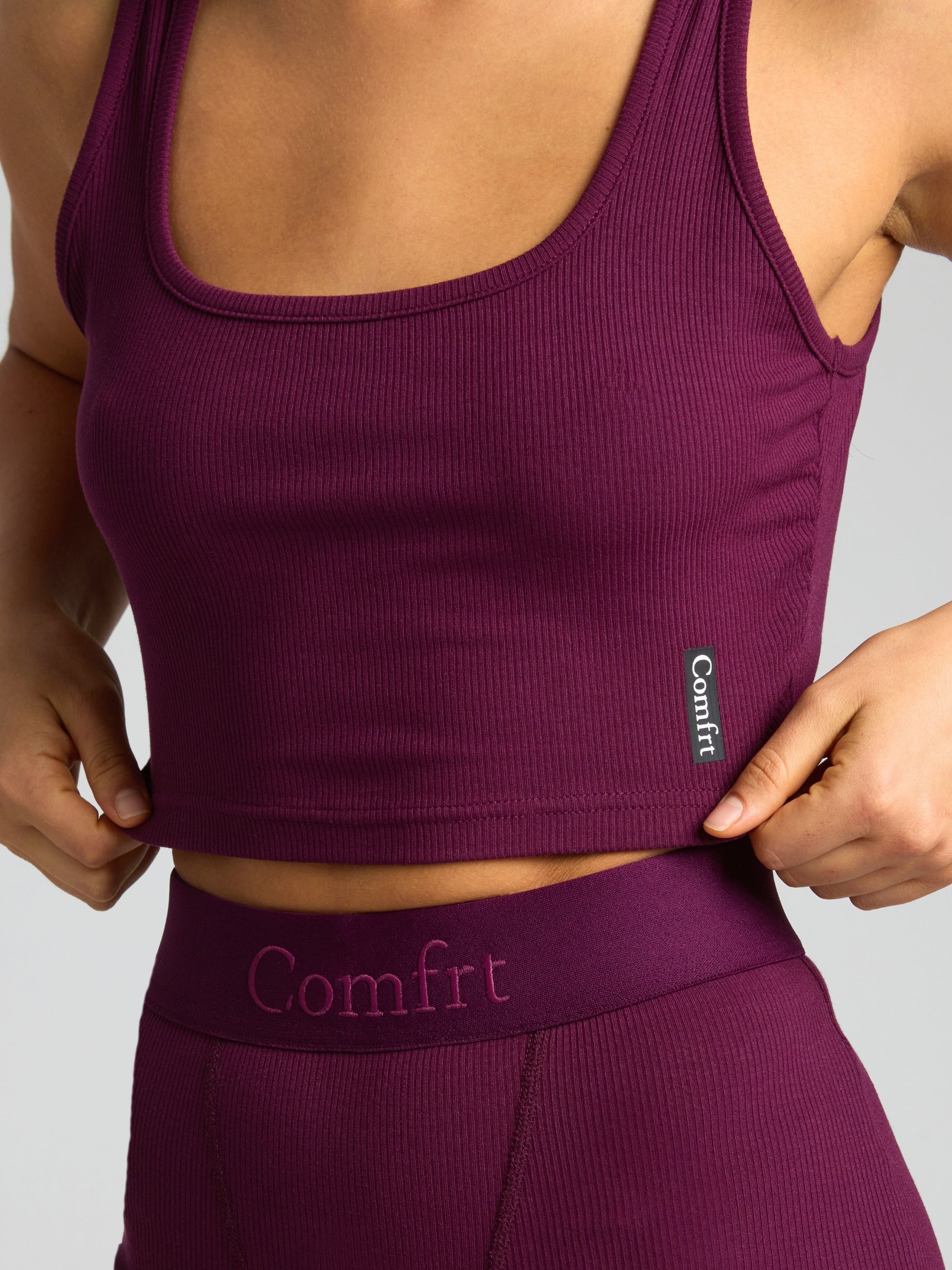 Rib Contour Crop Tank