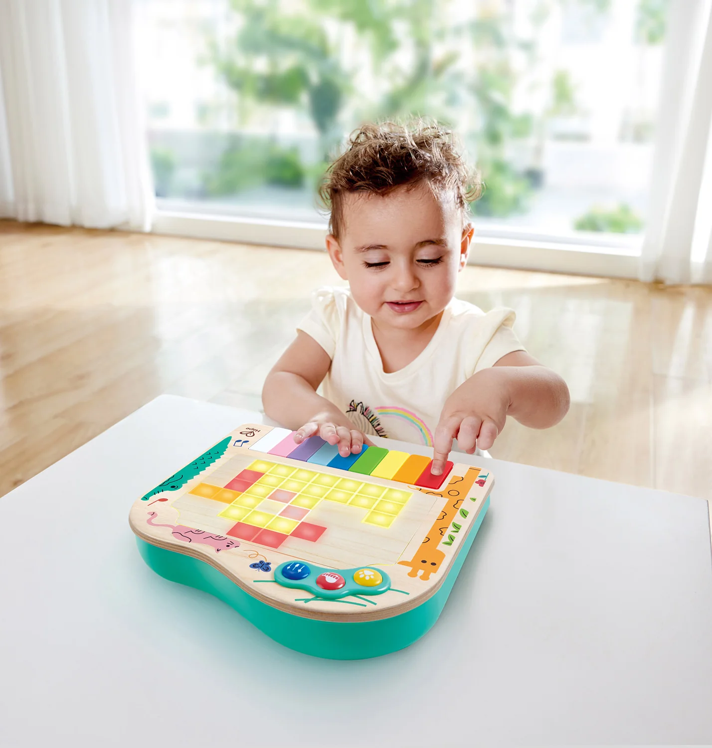 This product is designed to support both play and early education.