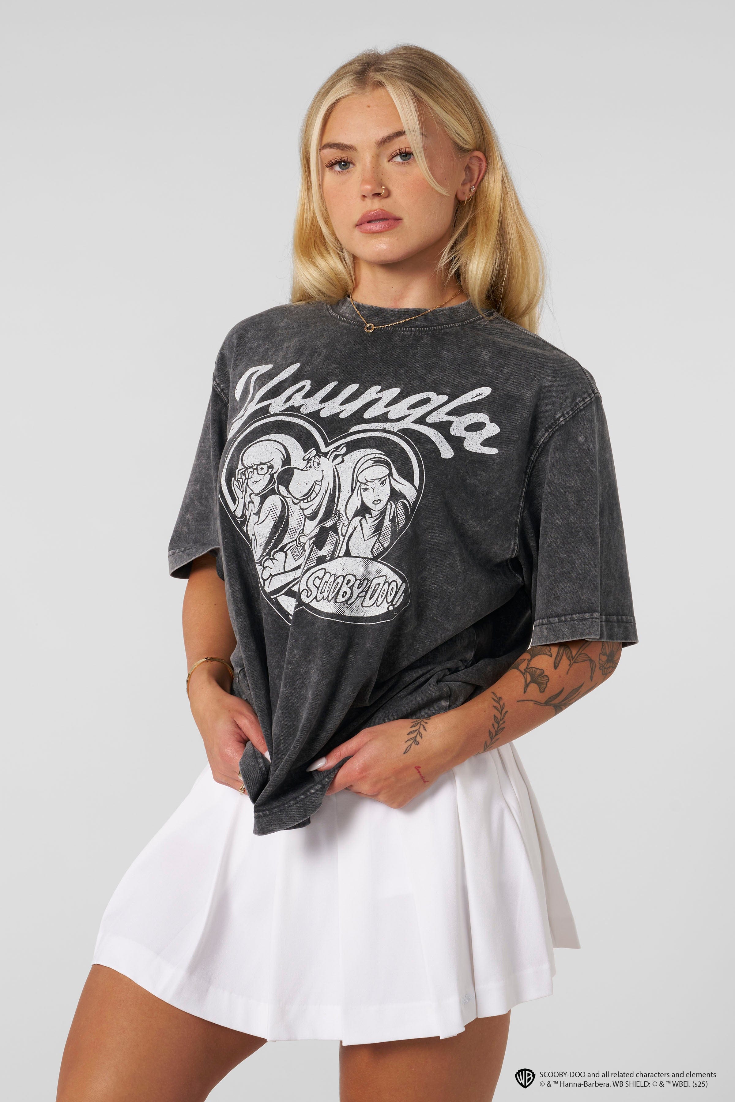 W406 - Scooby Doo OS Tee